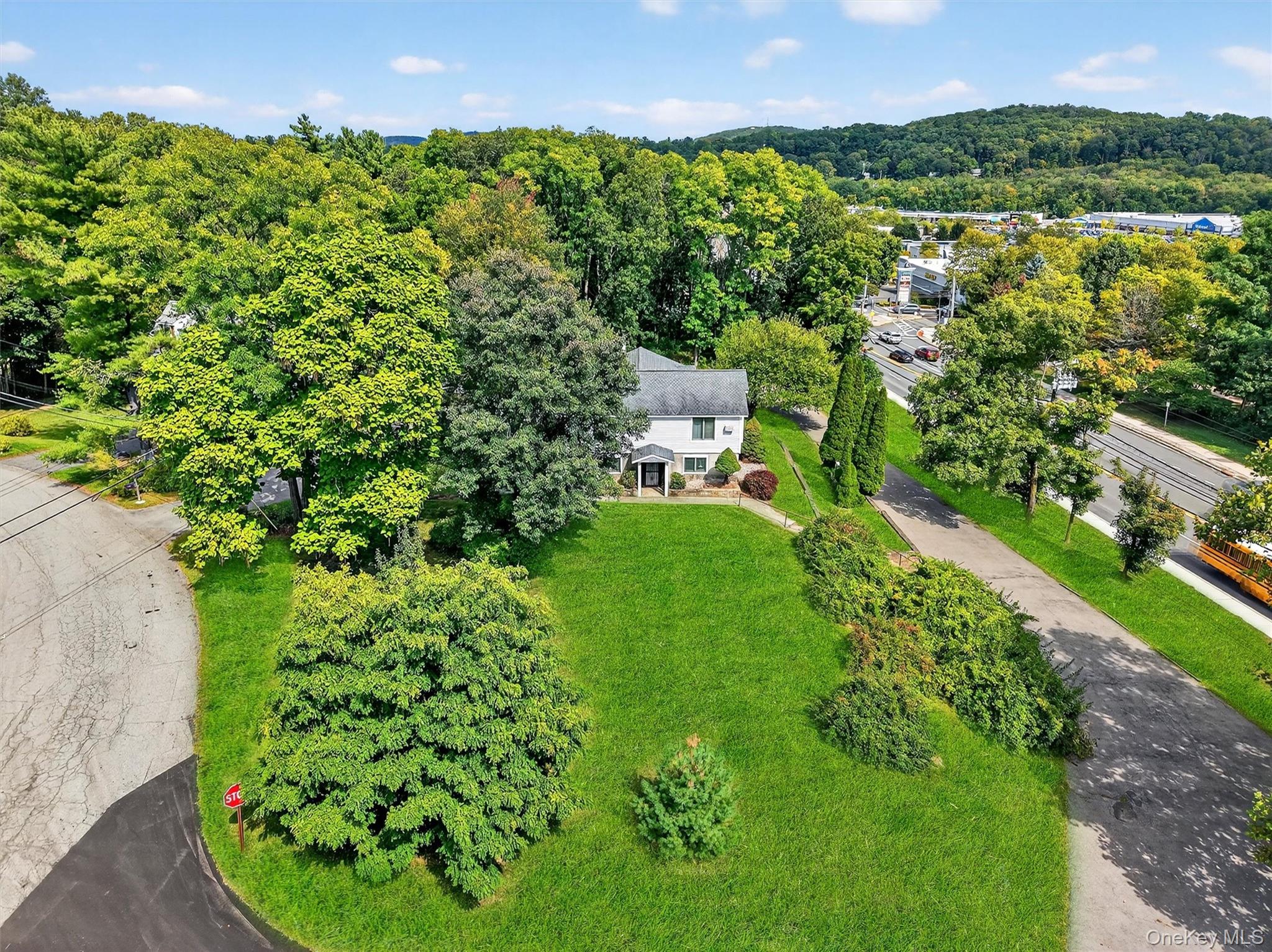 #6 photo, 2 Renee Gate Street, Cortlandt Manor , NY 10567