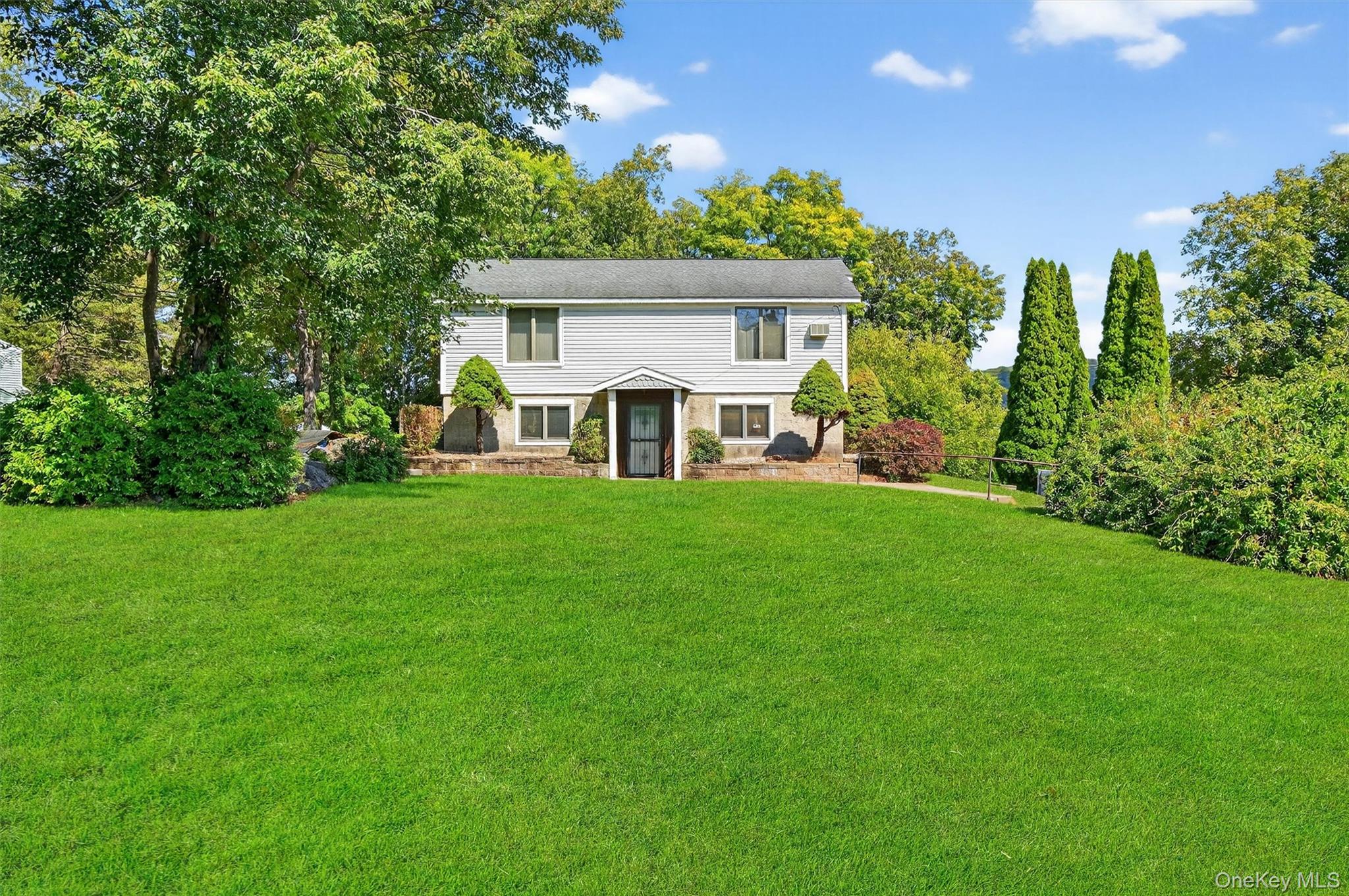 #8 photo, 2 Renee Gate Street, Cortlandt Manor , NY 10567