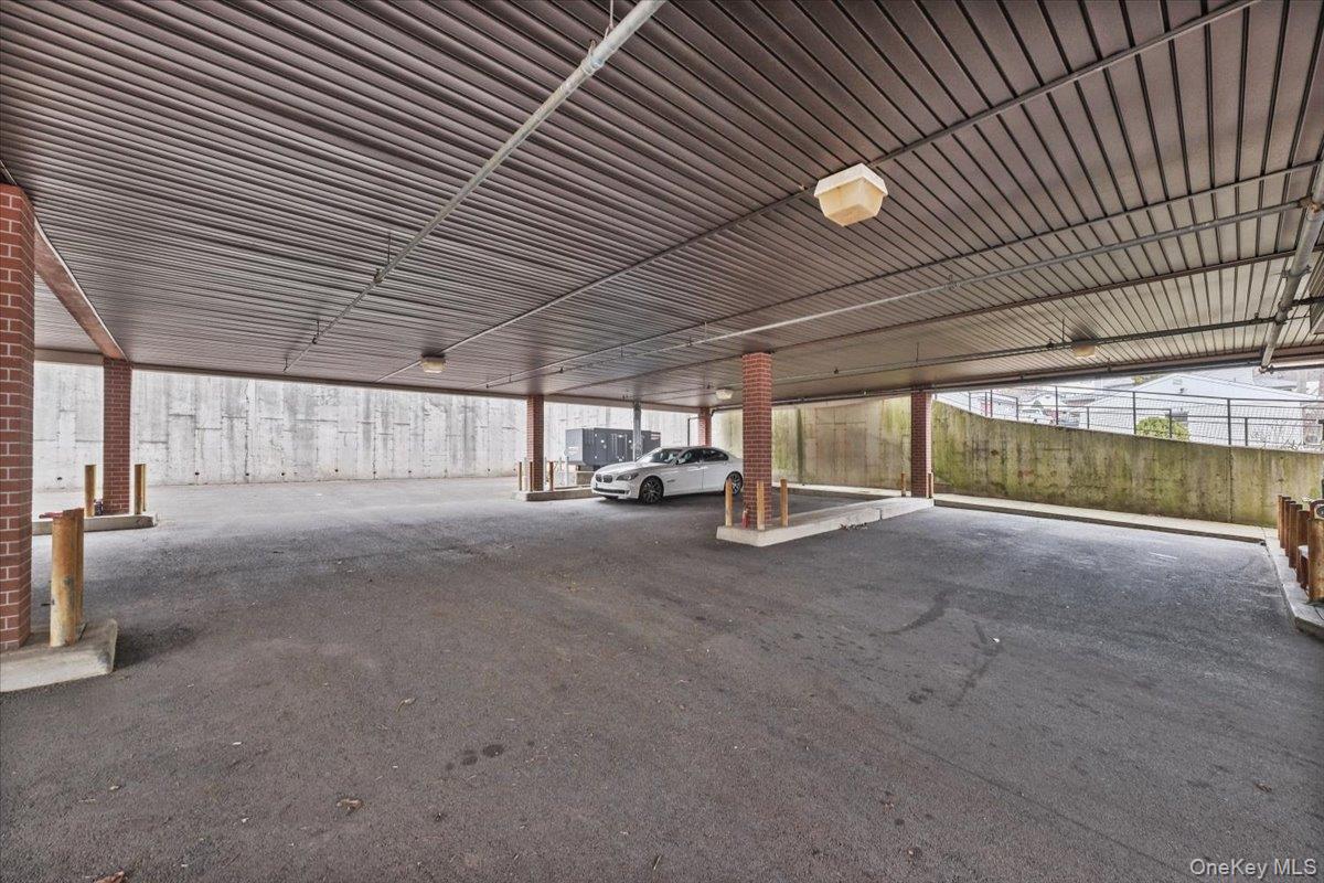 #18 photo, 8 Revolutionary Road, Ossining , NY 10562