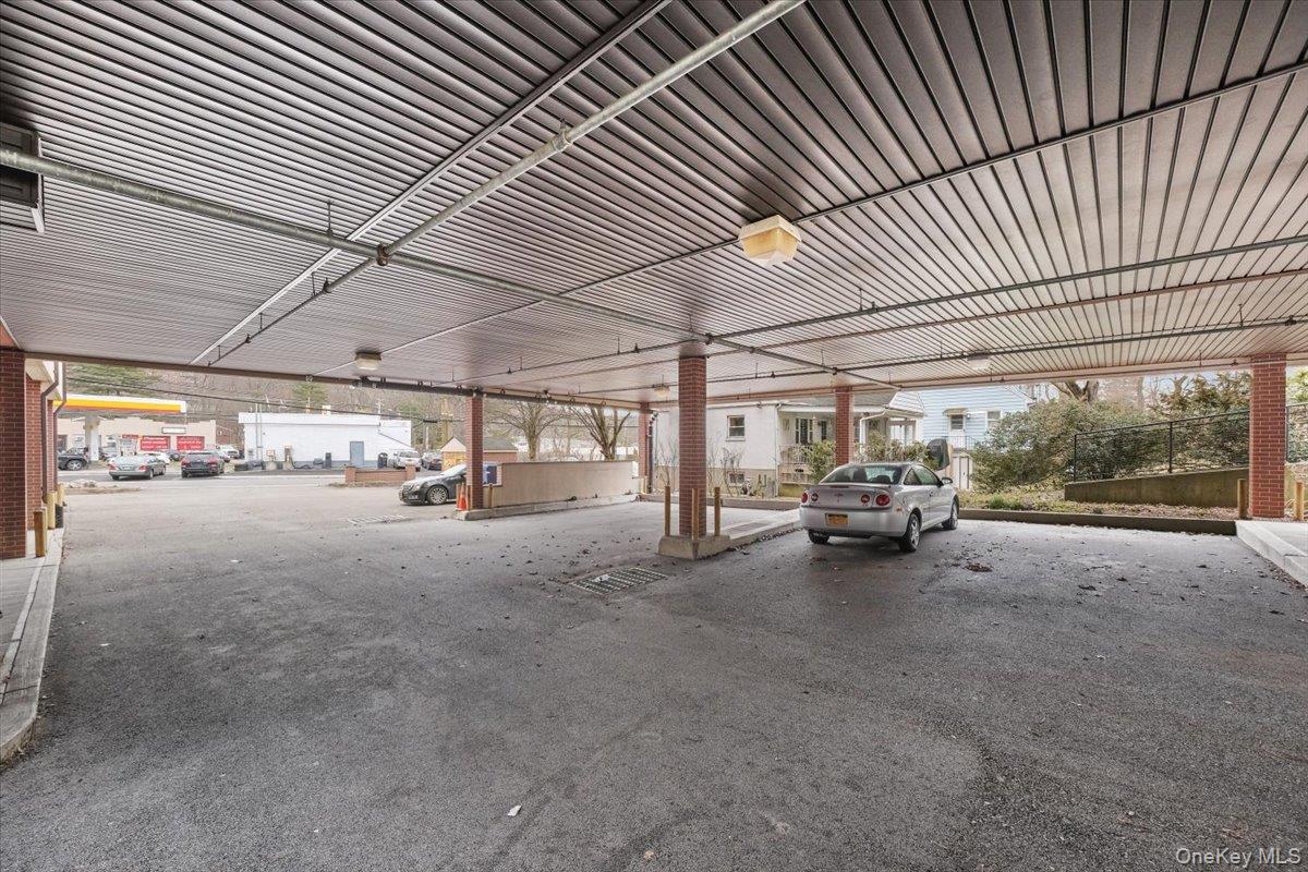 #19 photo, 8 Revolutionary Road, Ossining , NY 10562