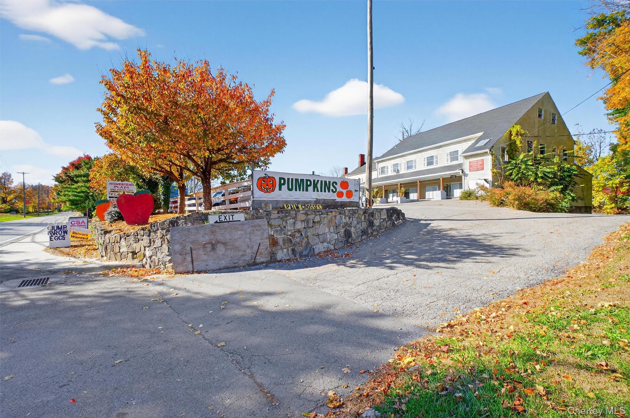 #3 photo, 1062 Oregon Road, Cortlandt Manor , NY 10567