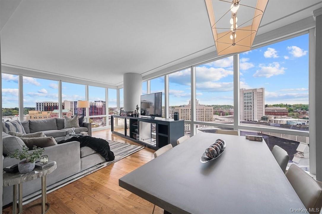 #10 photo, 1 Renaissance Square, White Plains , NY 10601