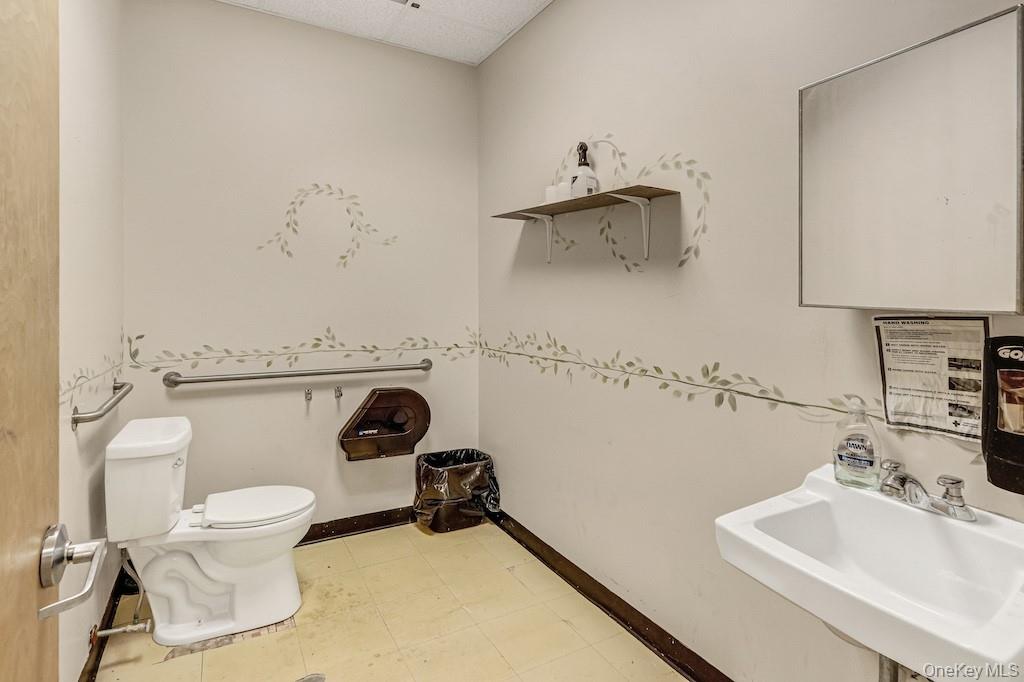 #10 photo, 471 Broadway, Newburgh , NY 12550