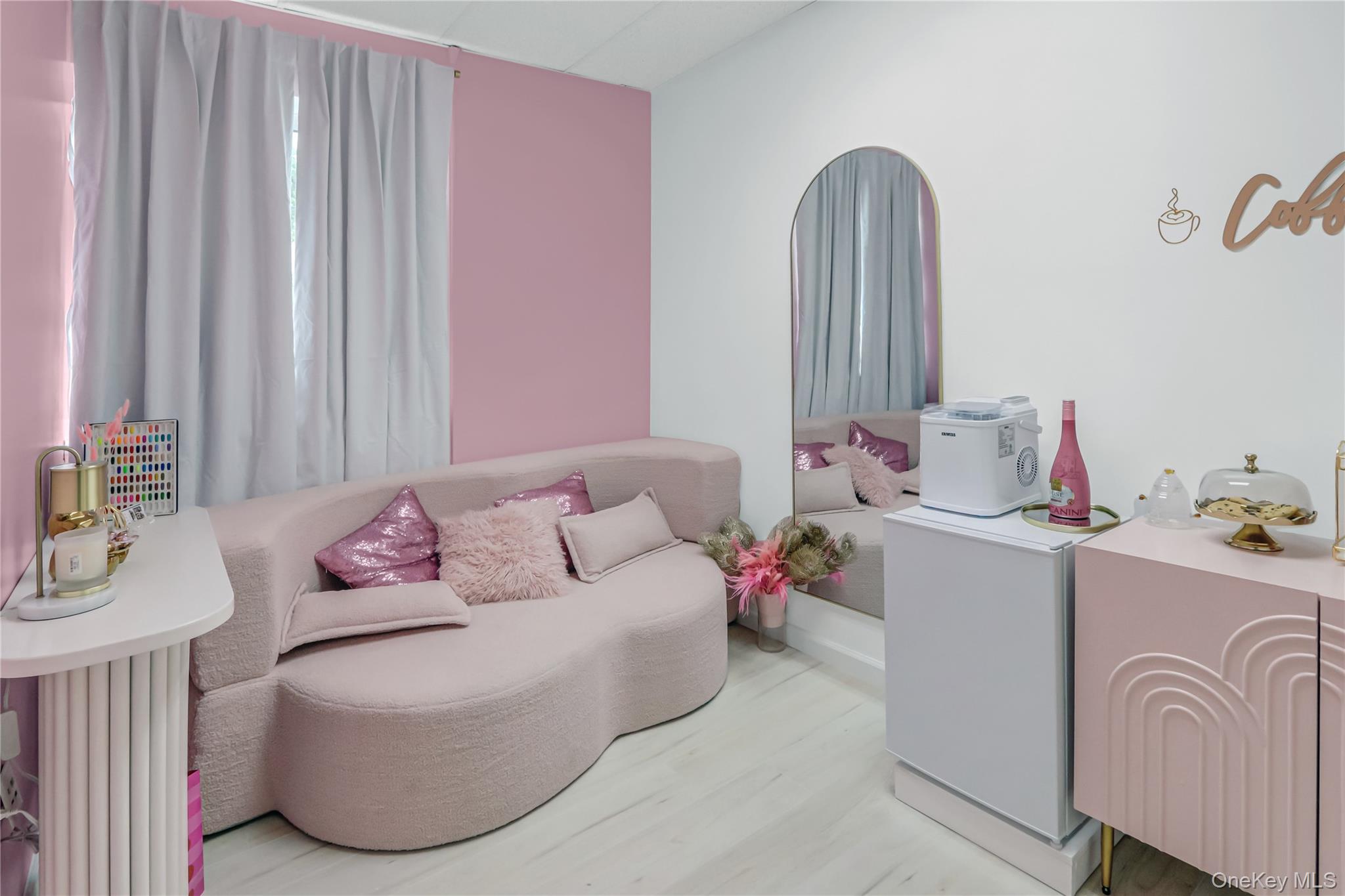 #18 photo, 471 Broadway, Newburgh , NY 12550