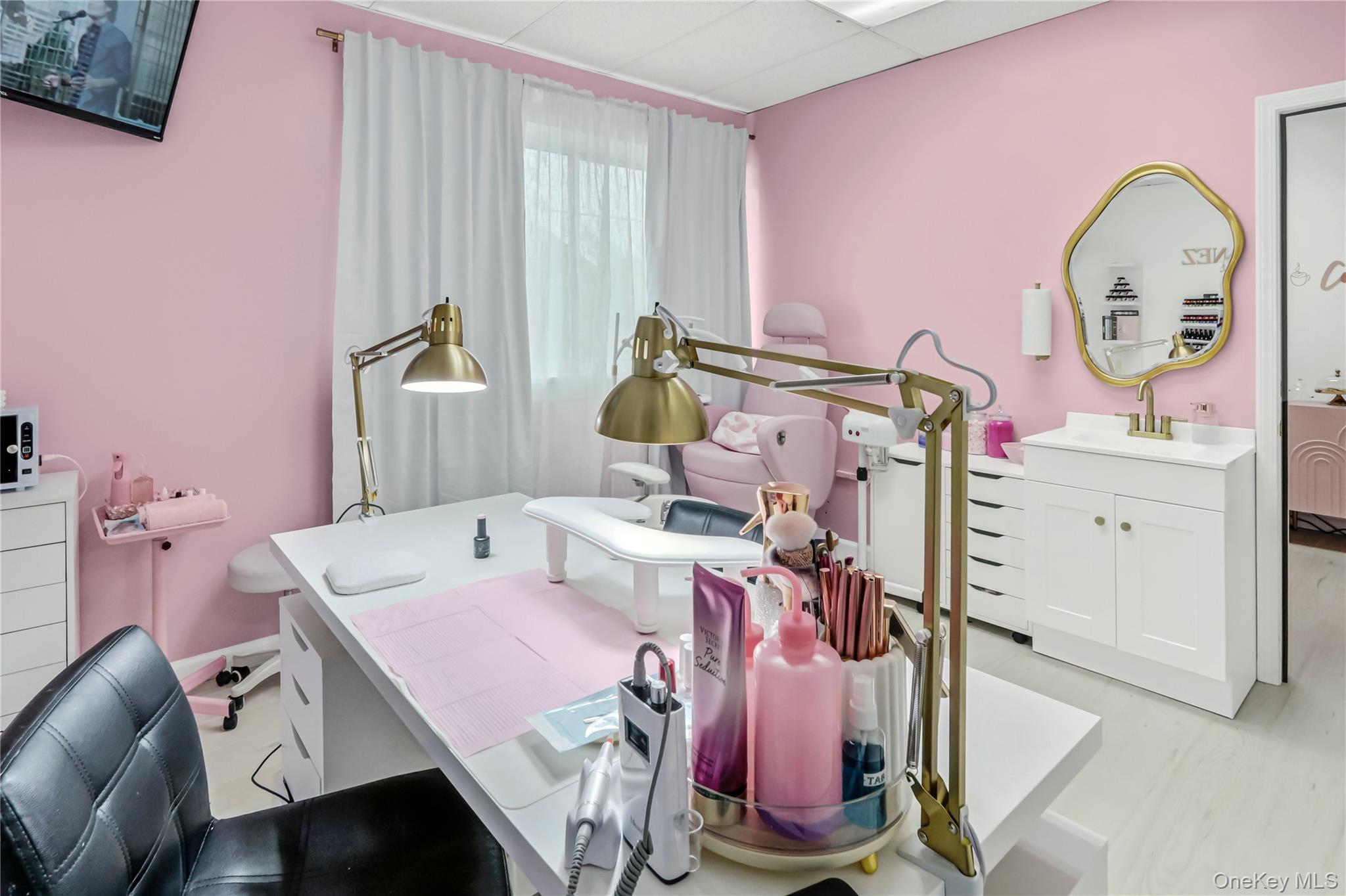 #20 photo, 471 Broadway, Newburgh , NY 12550