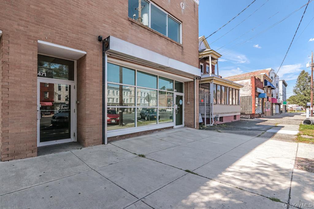 #3 photo, 471 Broadway, Newburgh , NY 12550