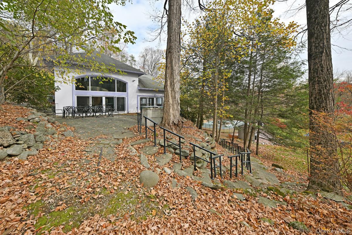 #14 photo, 27 Sky Meadow Road, Suffern , NY 10901