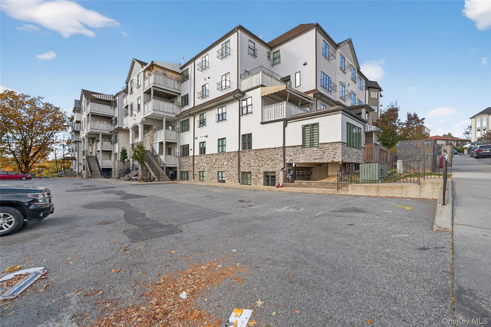 #2 photo, 5 Lizensk Boulevard, Monroe , NY 10950