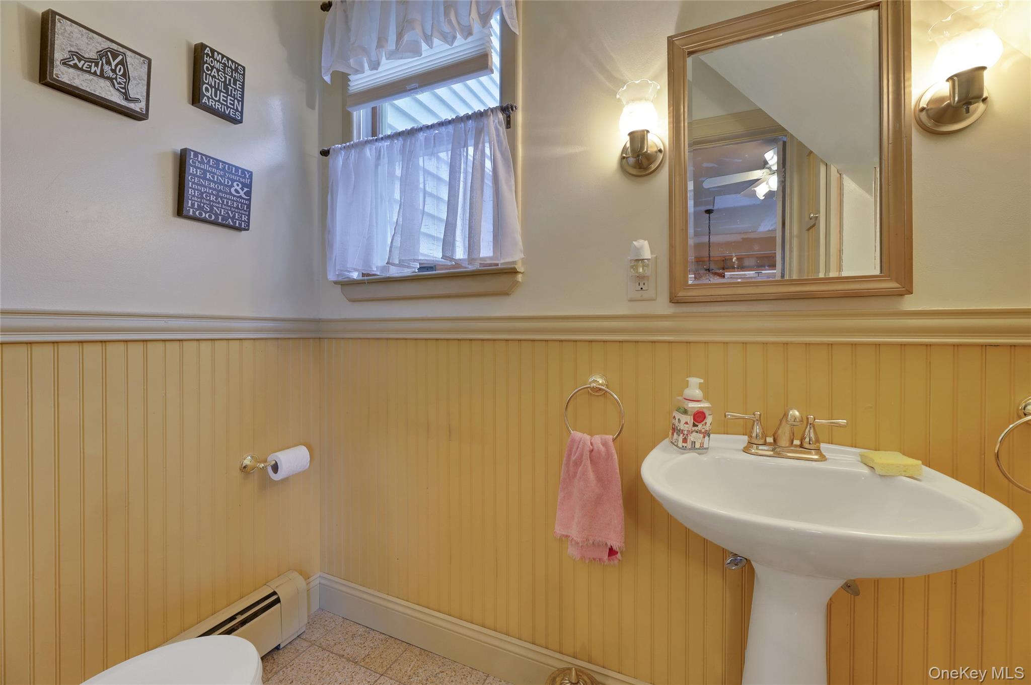 #13 photo, 644 Route 304, New City , NY 10956