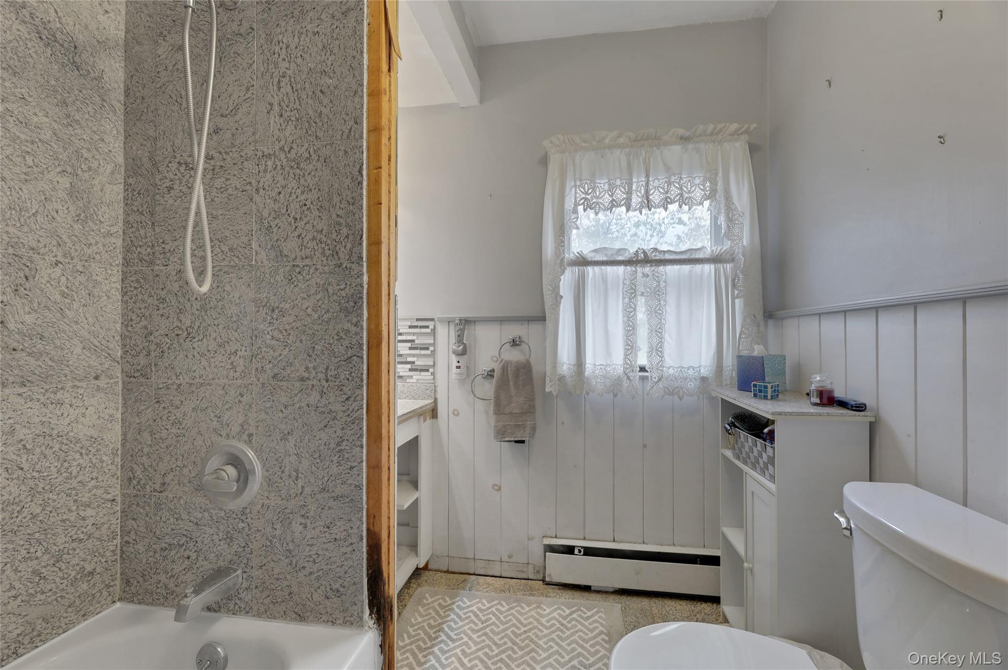 #14 photo, 644 Route 304, New City , NY 10956