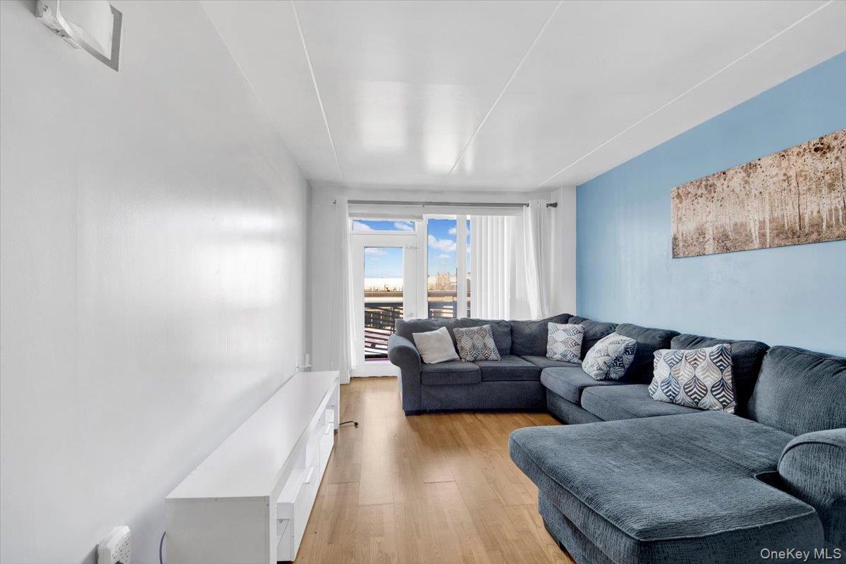 #5 photo, 853 Macy Place, Bronx , NY 10455