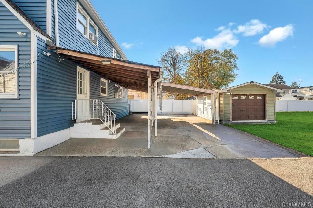 #18 photo, 511 Northern Parkway, Uniondale , NY 11553