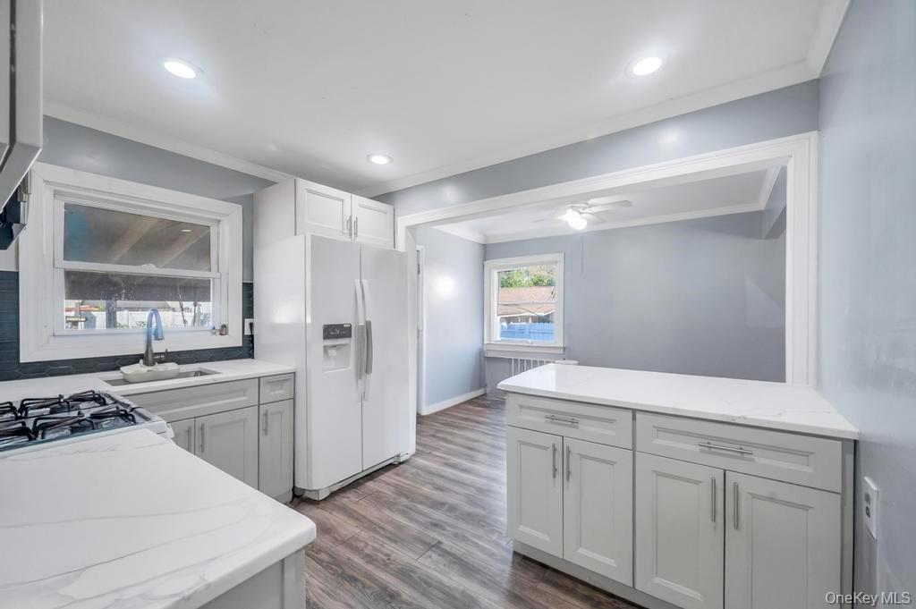 #7 photo, 511 Northern Parkway, Uniondale , NY 11553