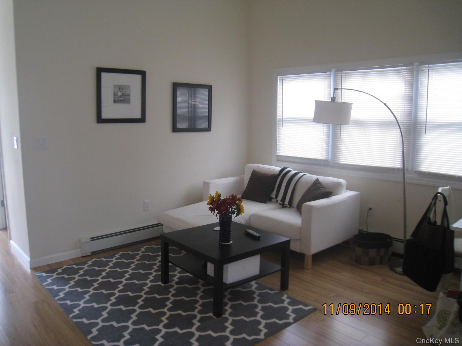 #4 photo, 82 California Street, Long Beach , NY 11561