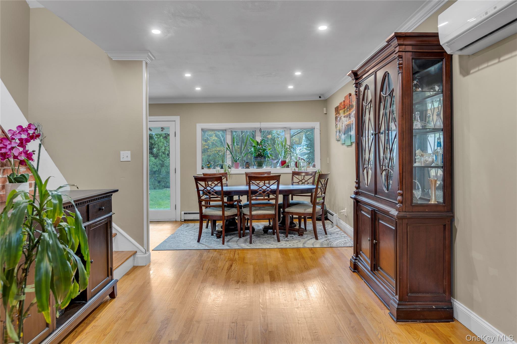 #6 photo, 84 Cedar Street, Islip , NY 11751