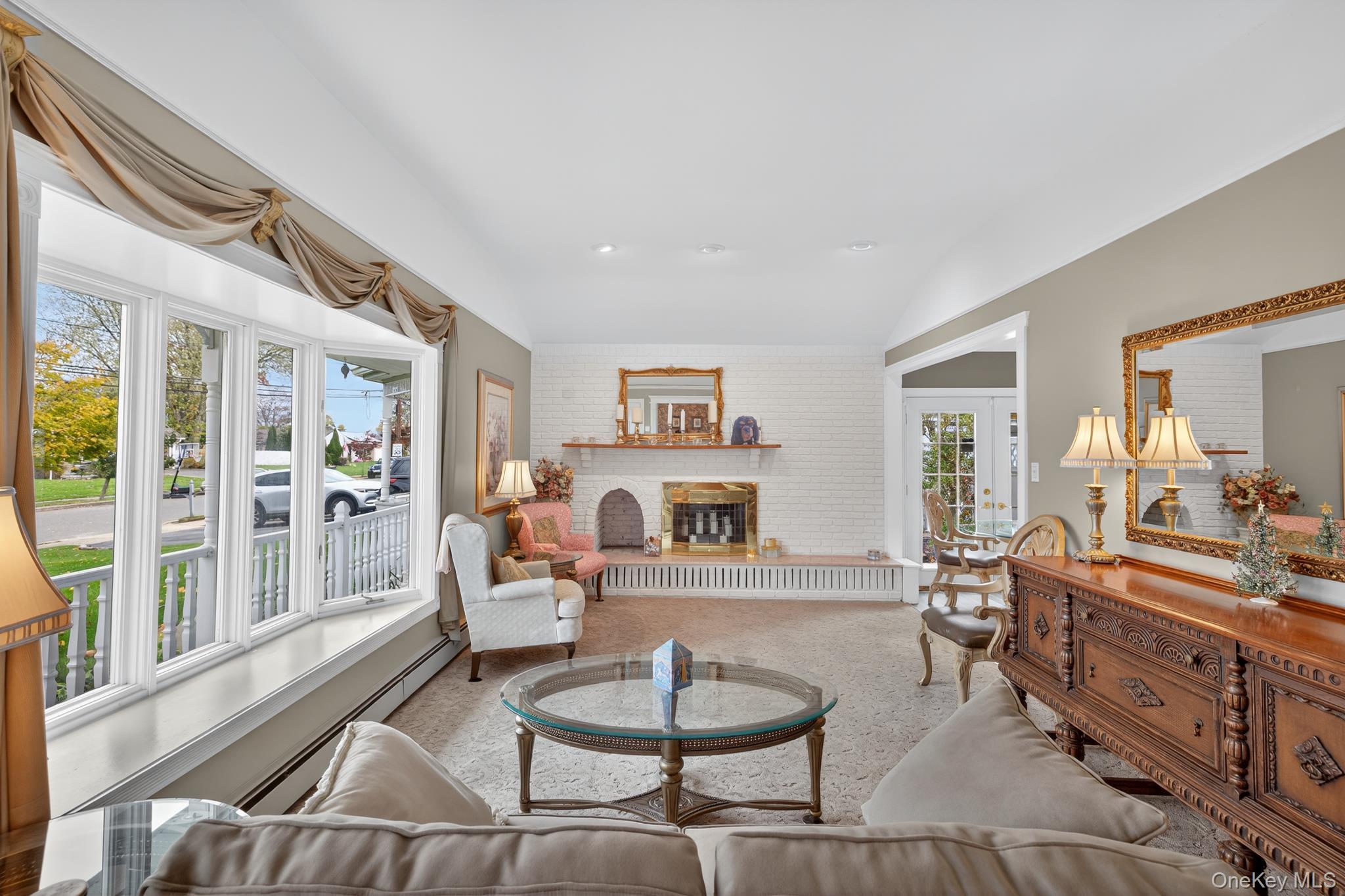 #17 photo, 356 8th Street, Bohemia , NY 11716