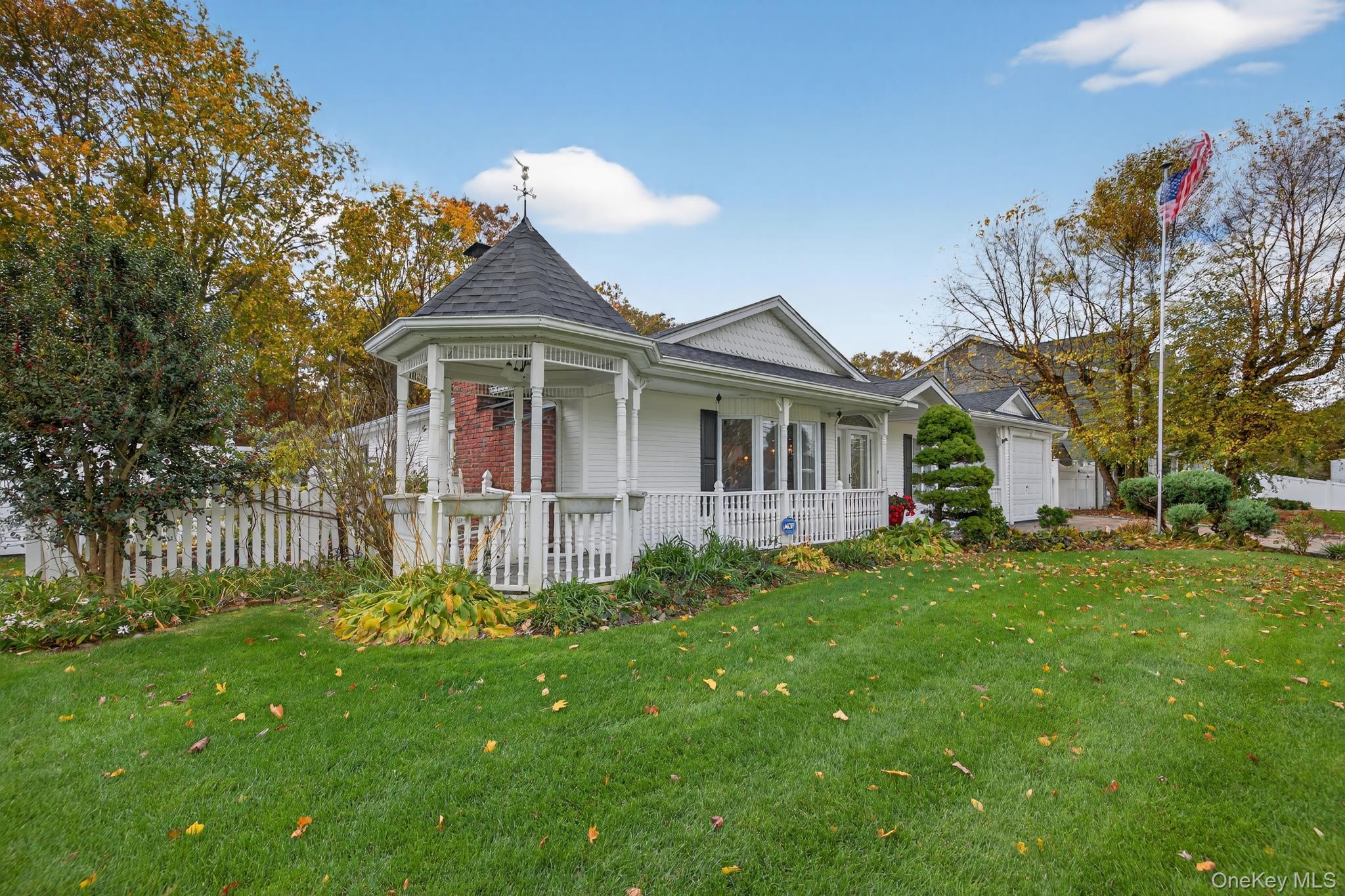 #4 photo, 356 8th Street, Bohemia , NY 11716