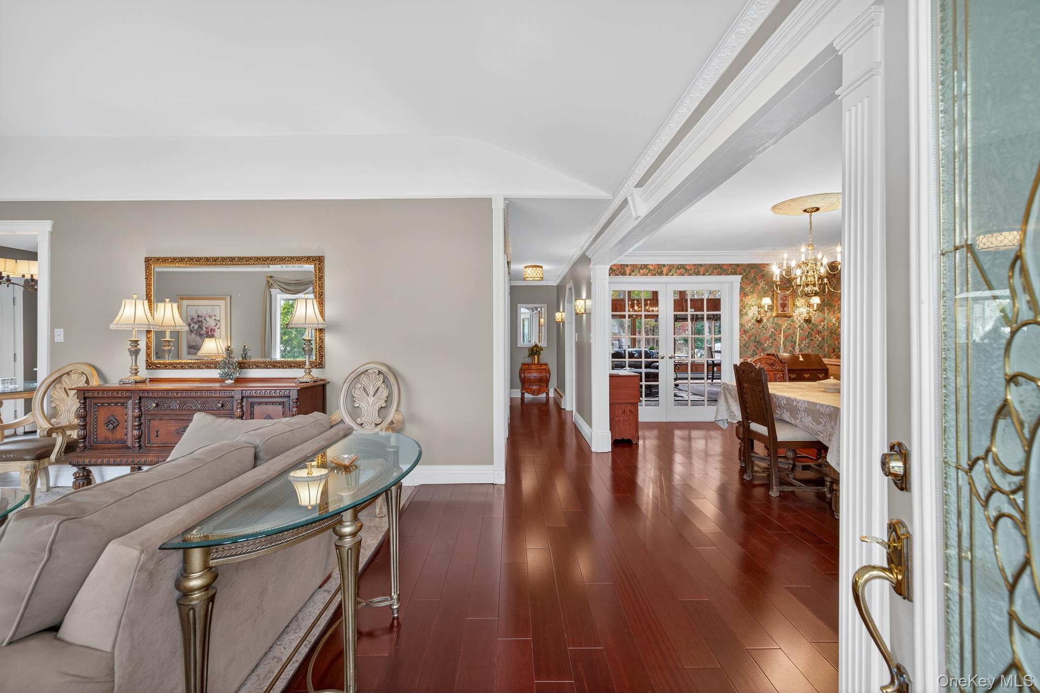 #9 photo, 356 8th Street, Bohemia , NY 11716