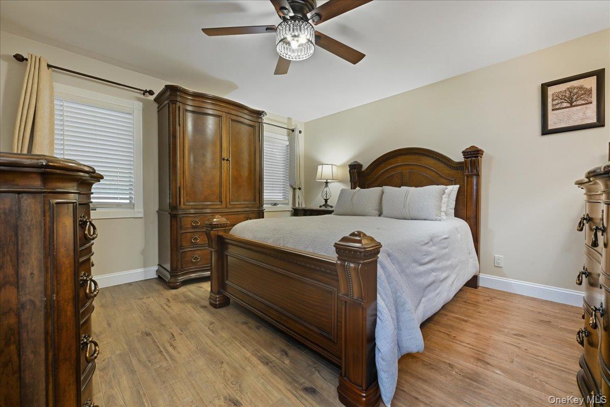 #14 photo, 259 Ocean Avenue, Massapequa Park , NY 11762