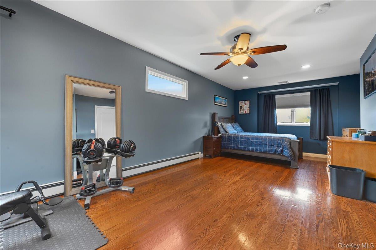 #17 photo, 259 Ocean Avenue, Massapequa Park , NY 11762