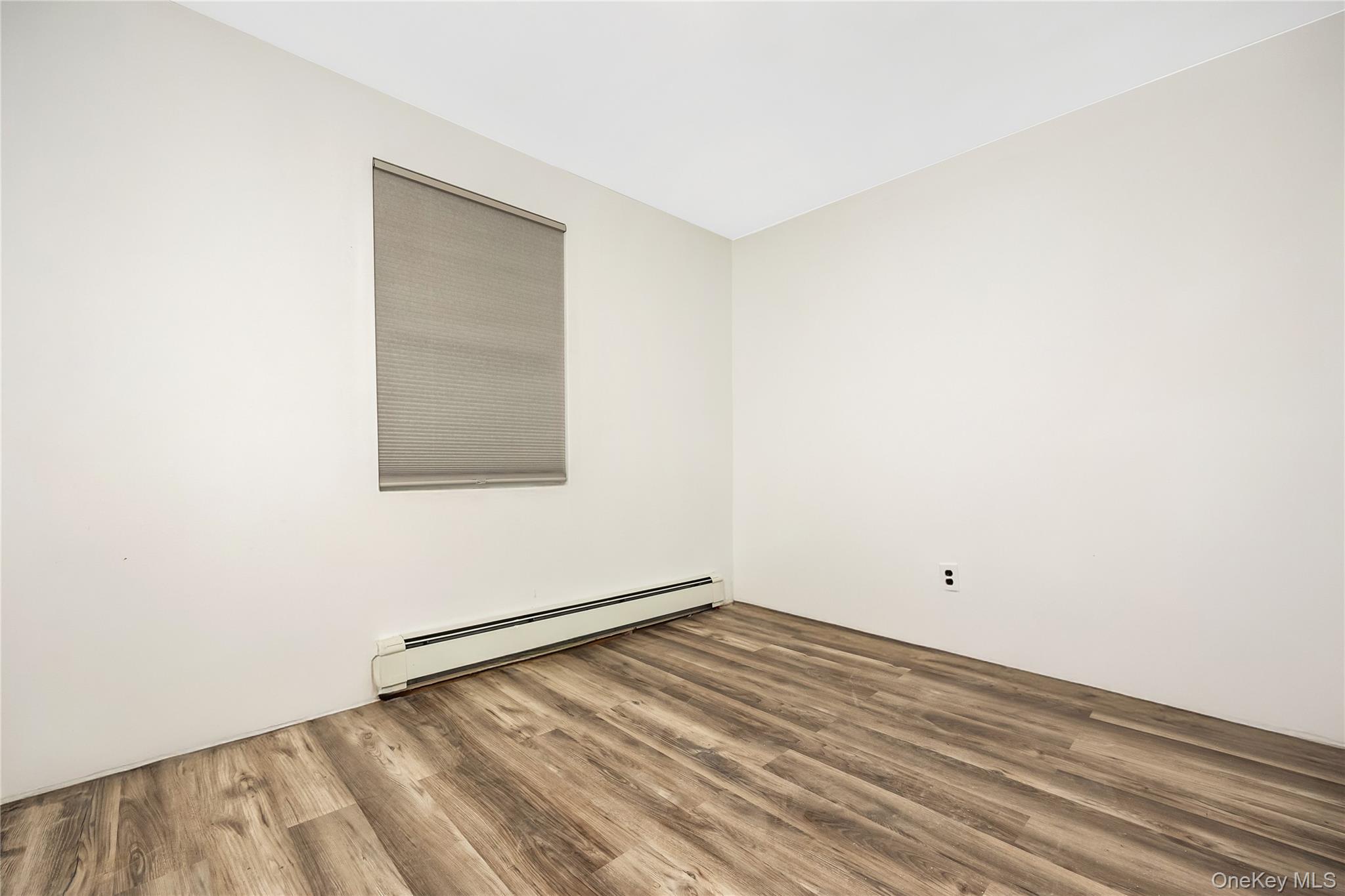 #10 photo, 1137 Namdac Avenue, Bay Shore , NY 11706