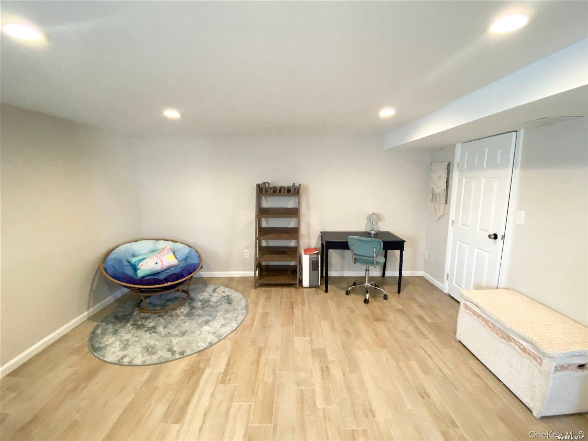 #4 photo, 255 Roosevelt Boulevard, Long Beach , NY 11561