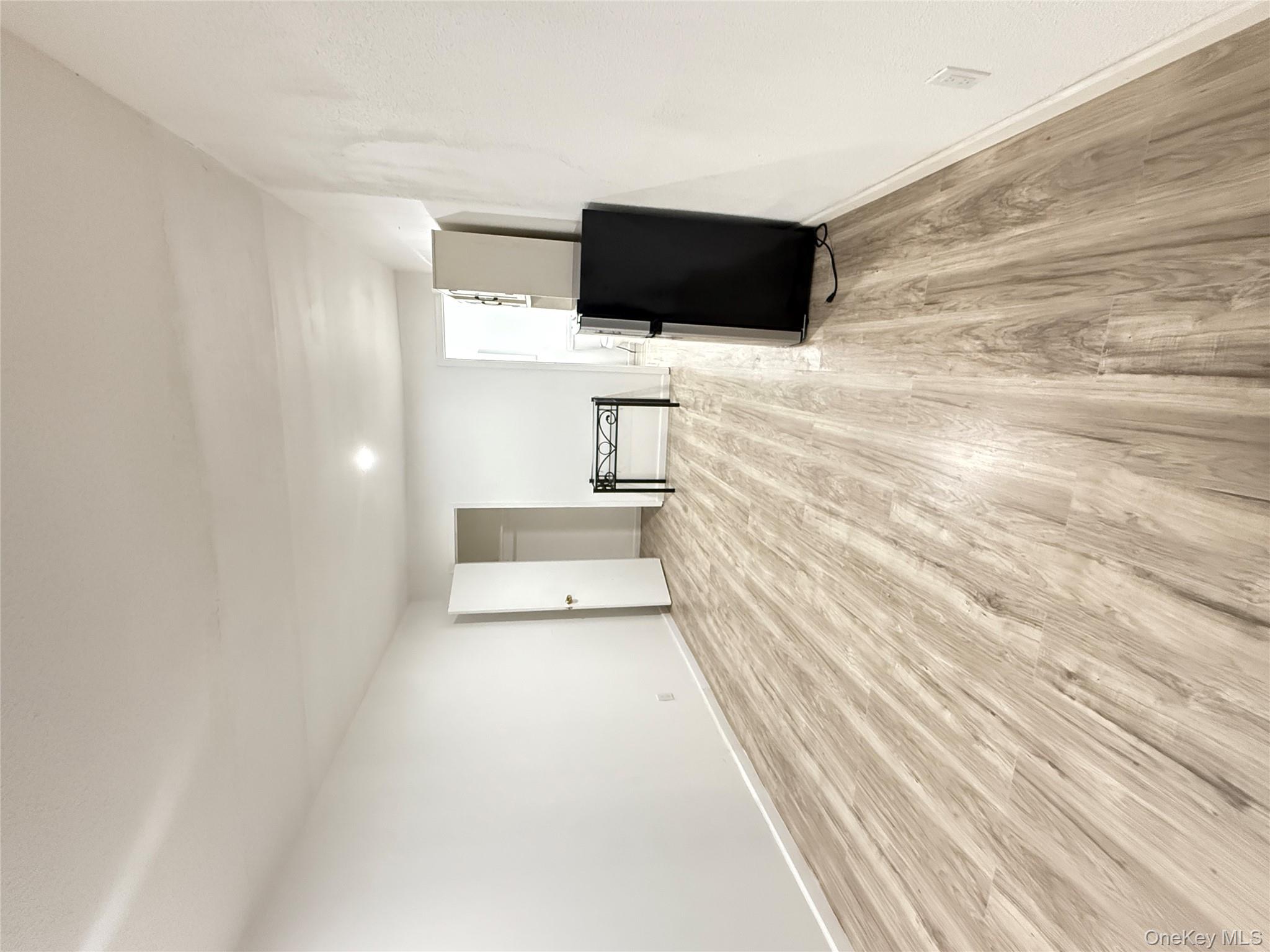 #7 photo, 238 Wiley Street, Brentwood , NY 11717