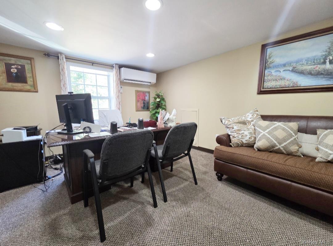 #12 photo, 201 Portion Road, サフォーク郡 Ronkonkoma , NY 11779