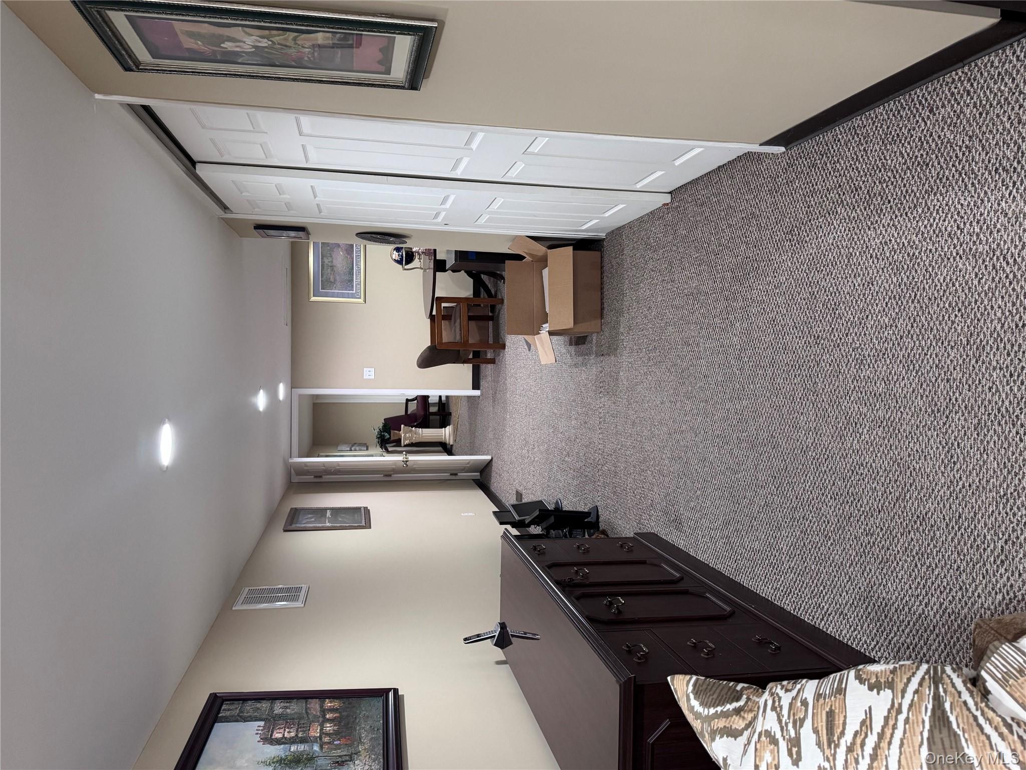 #5 photo, 201 Portion Road, Ronkonkoma , NY 11779