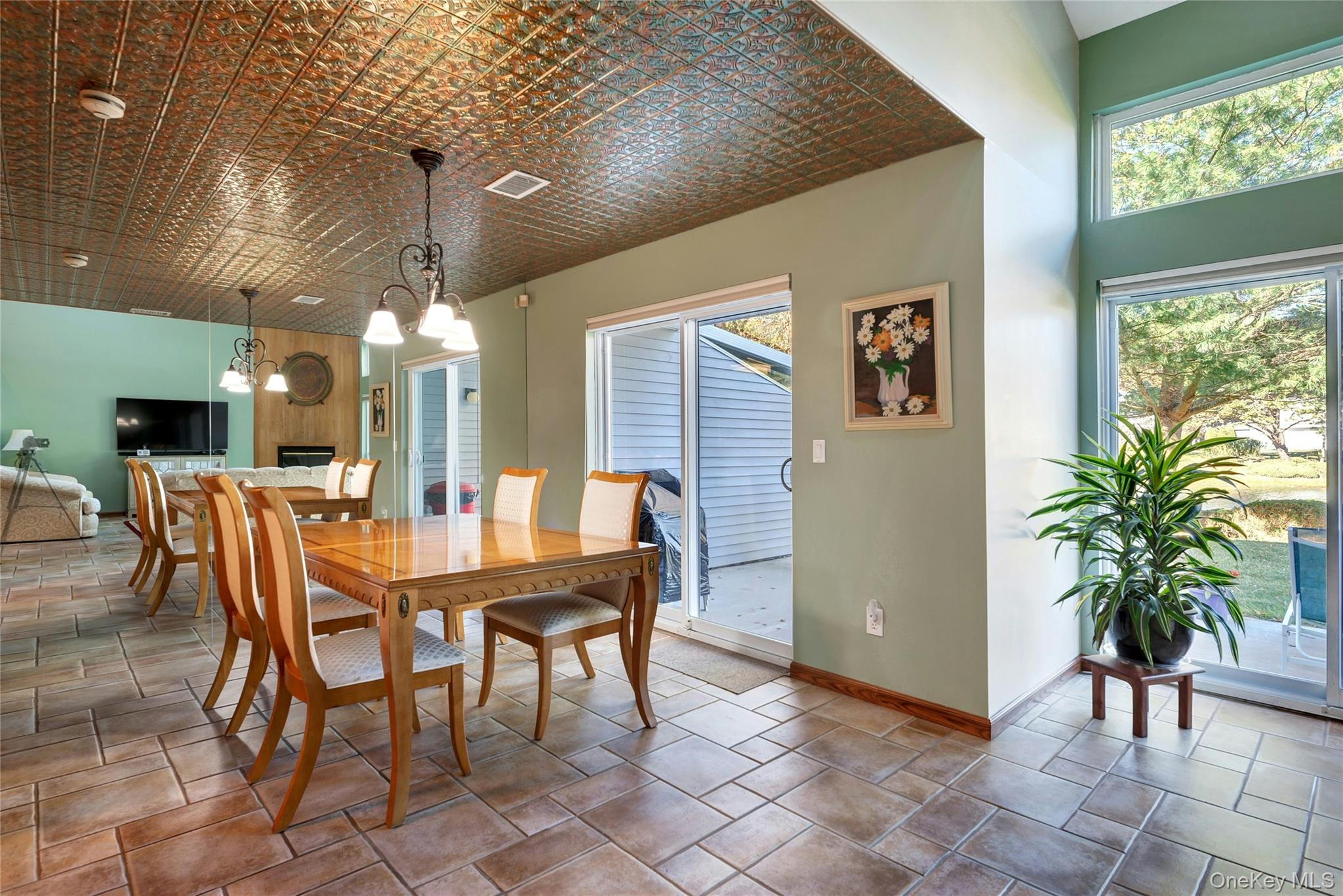 #11 photo, 94 Hampton Vista Drive, Manorville , NY 11949