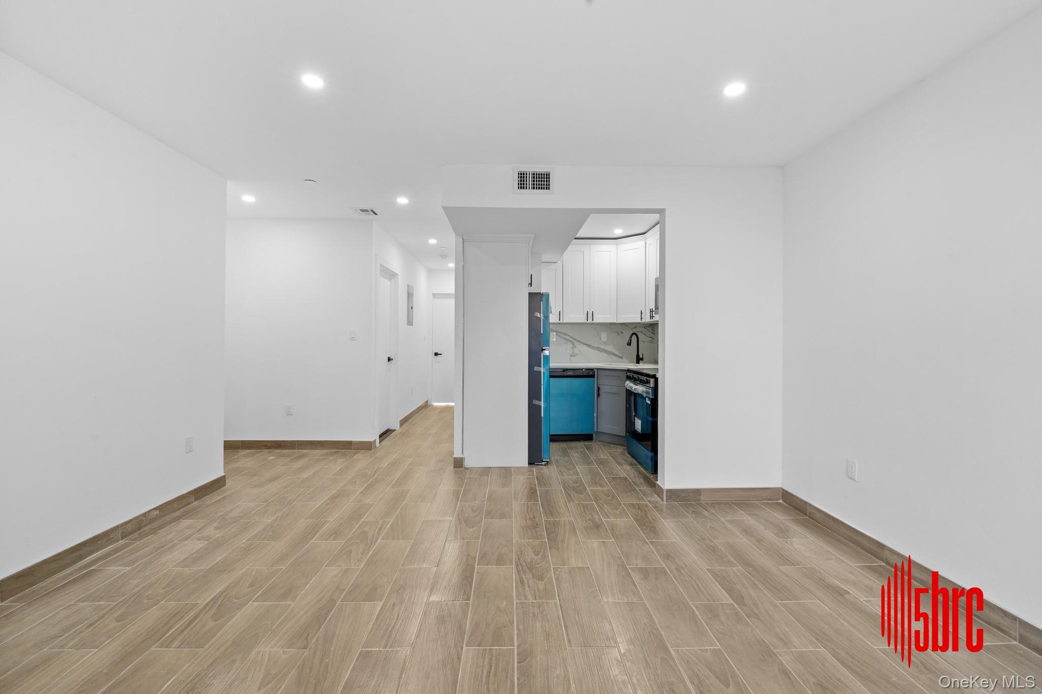 #18 photo, 21836 133rd Road, Springfield Gardens , NY 11413