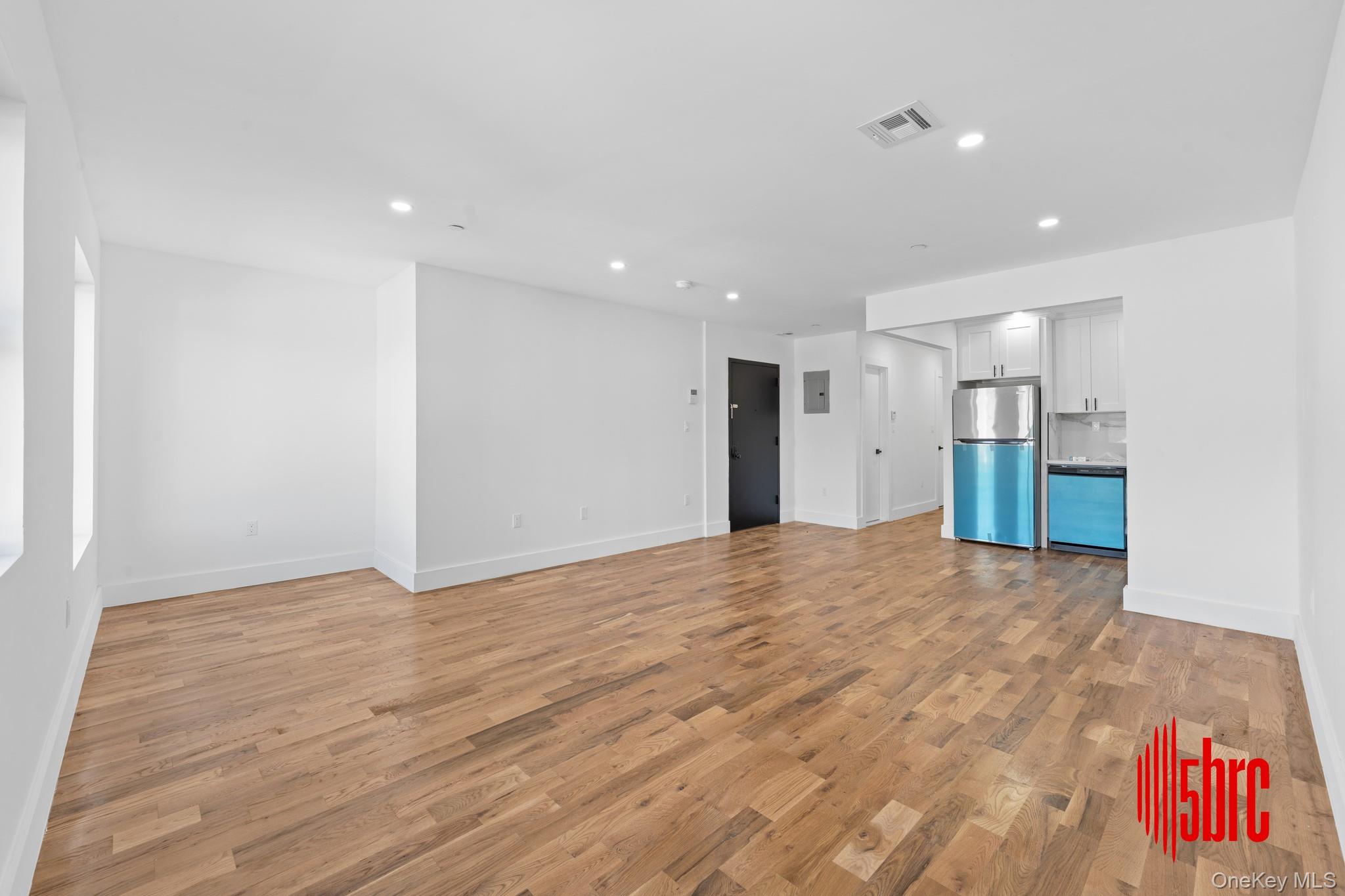 #2 photo, 21836 133rd Road, Springfield Gardens , NY 11413