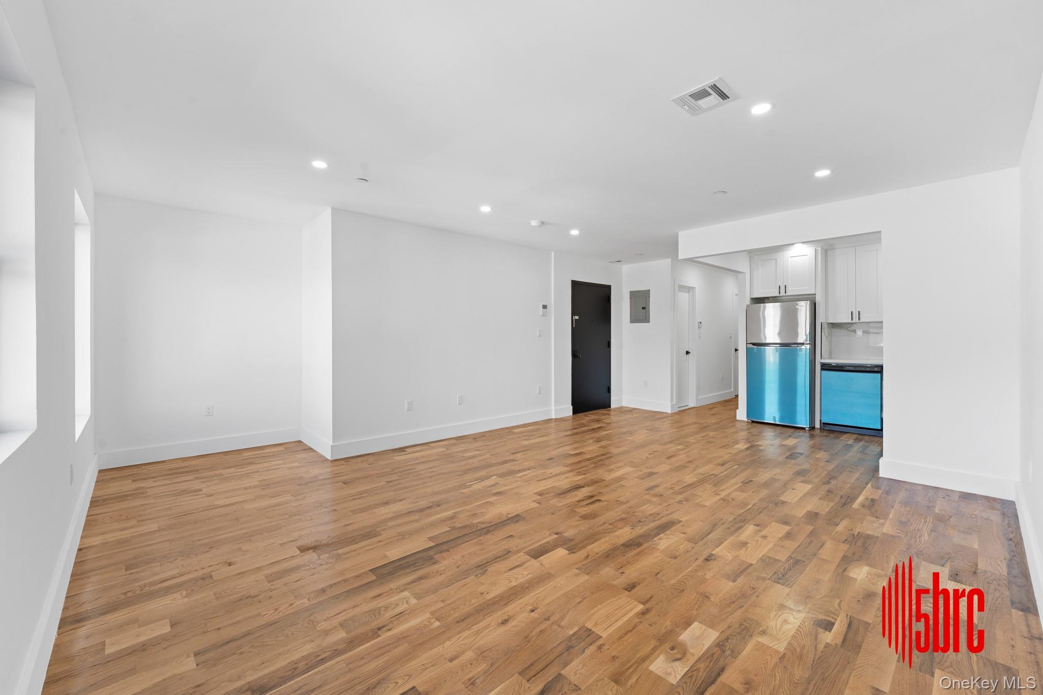 #6 photo, 21836 133rd Road, Springfield Gardens , NY 11413