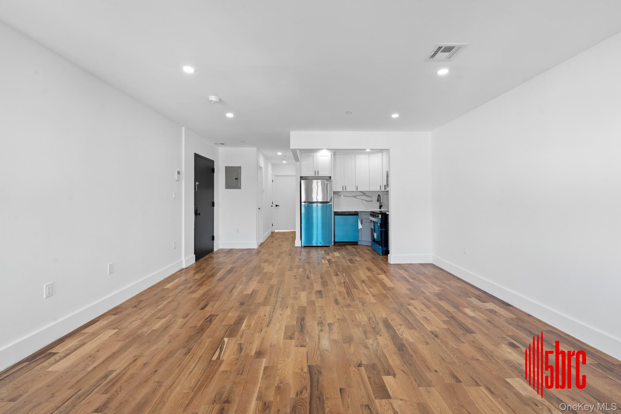 #7 photo, 21836 133rd Road, Springfield Gardens , NY 11413