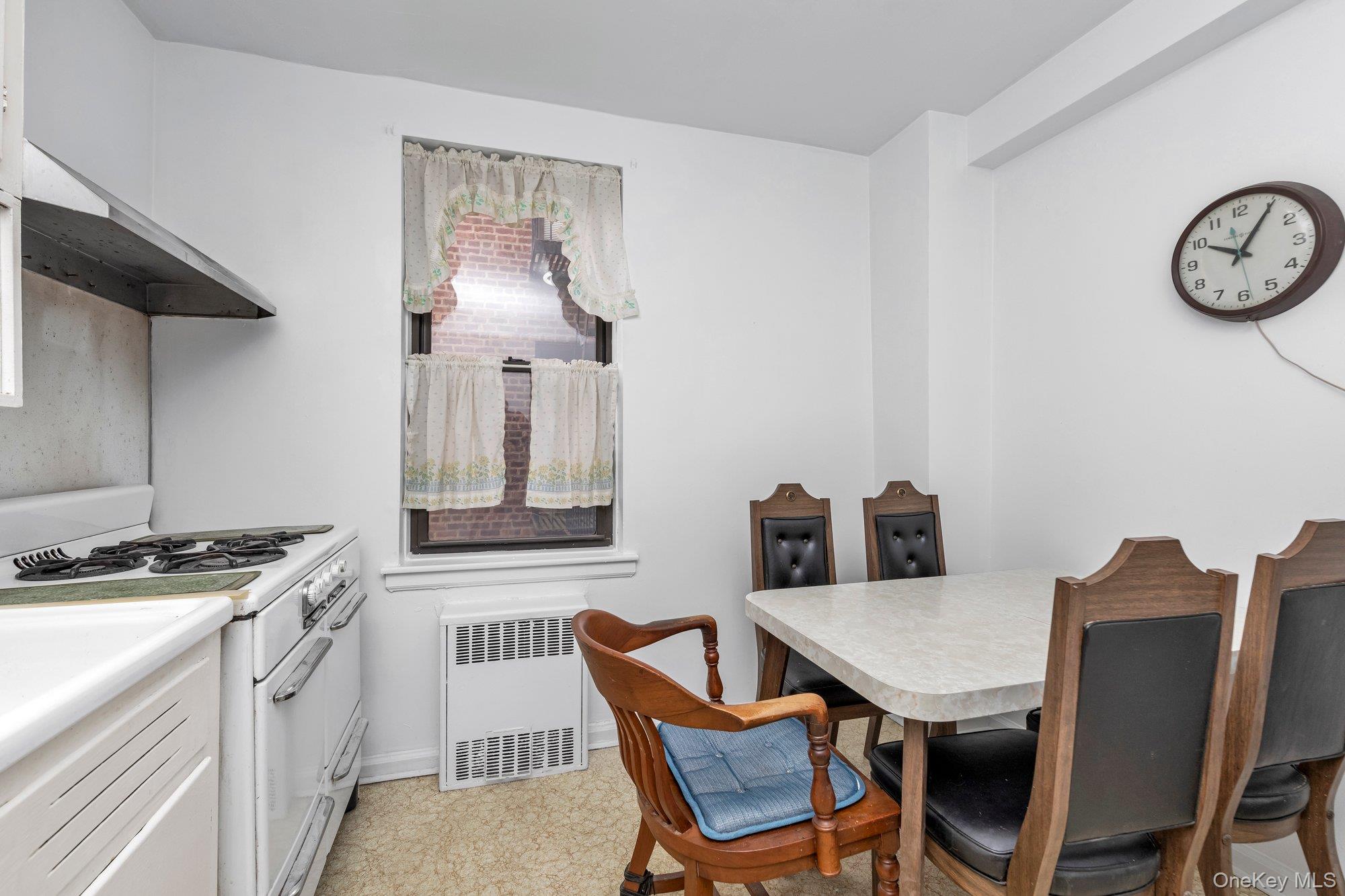 #9 photo, 4334 Union Street, Flushing , NY 11355