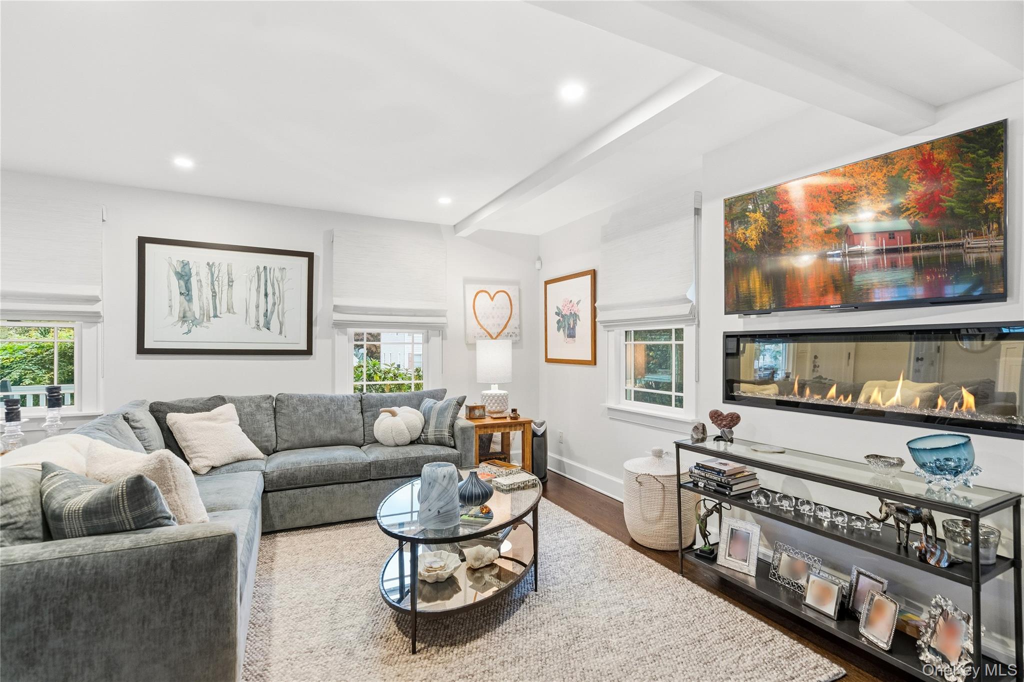 #9 photo, 64 Central Parkway, Huntington , NY 11743