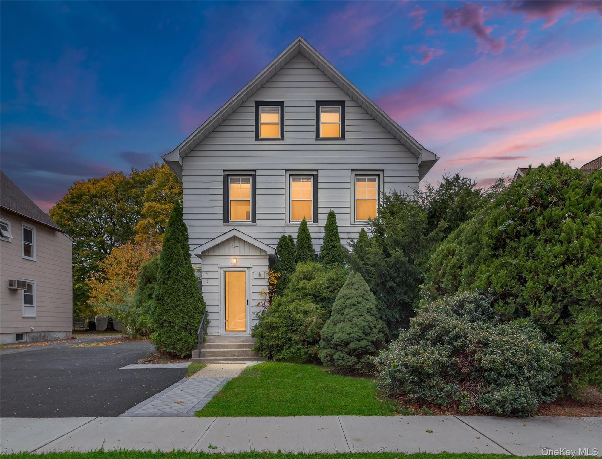 #1 photo, 17 W Maple Avenue, Suffern , NY 10901