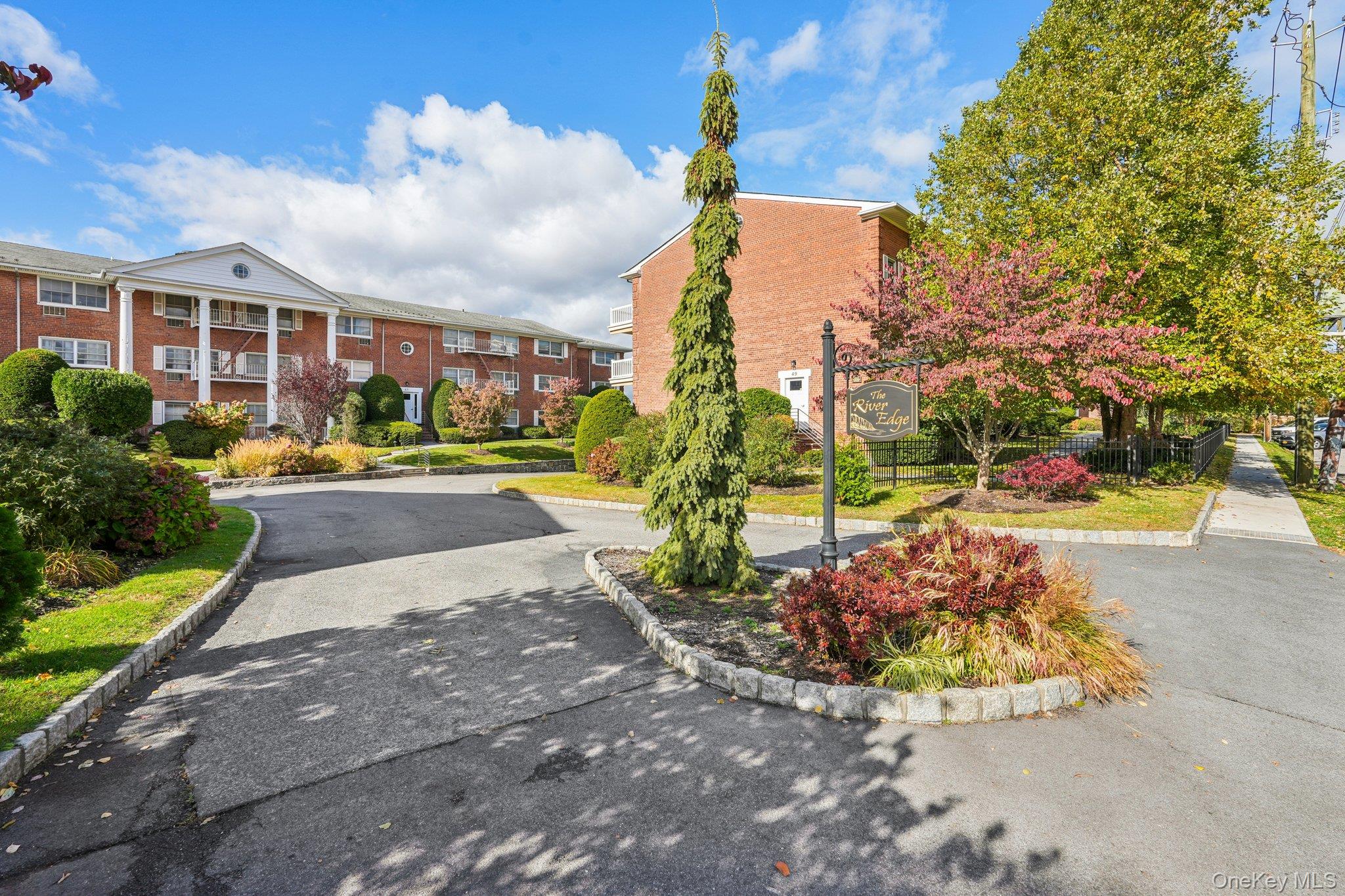 #2 photo, 57 Maple Avenue, Hastings-on-Hudson , NY 10706