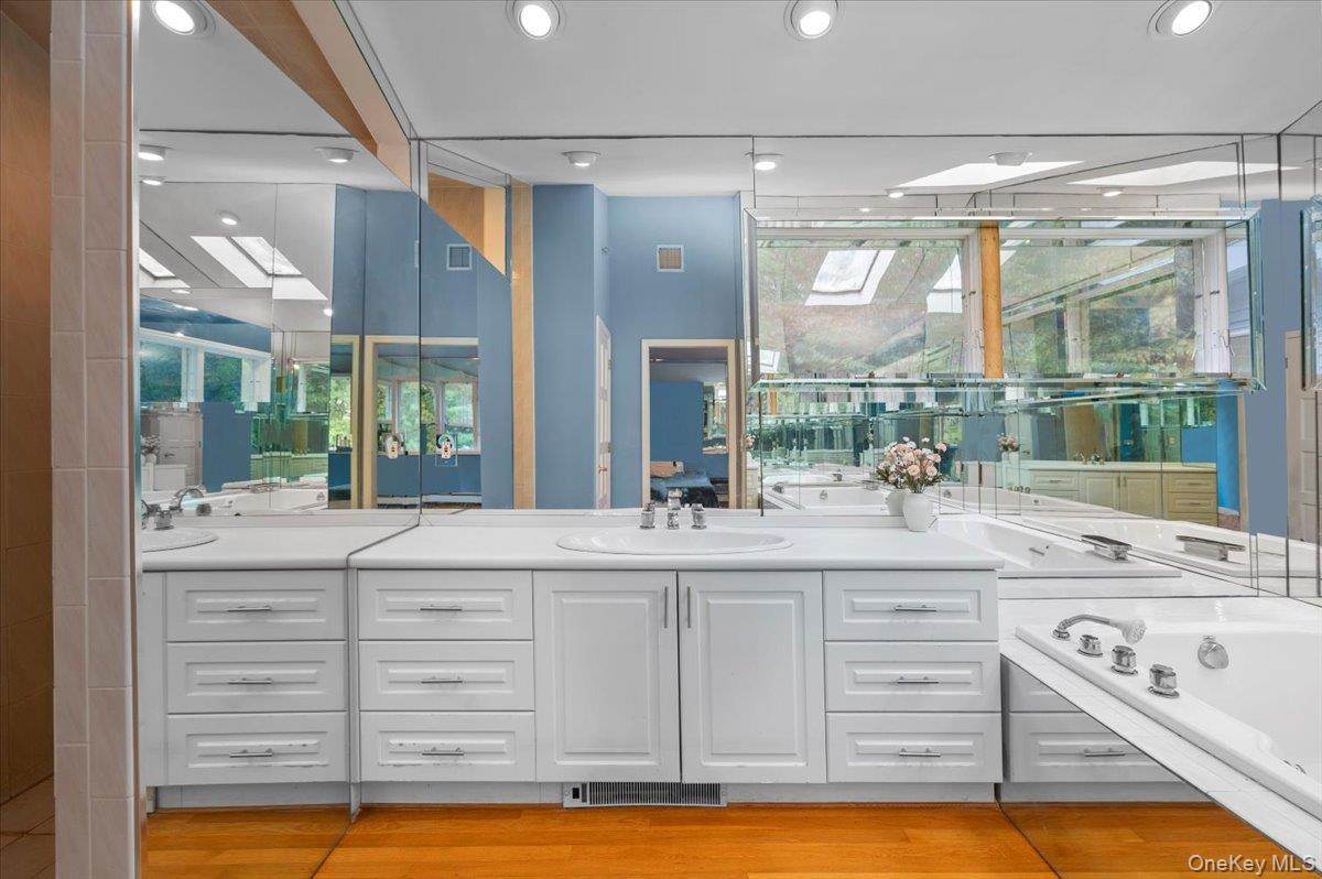 #10 photo, 54 Allapartus Road, Ossining , NY 10562