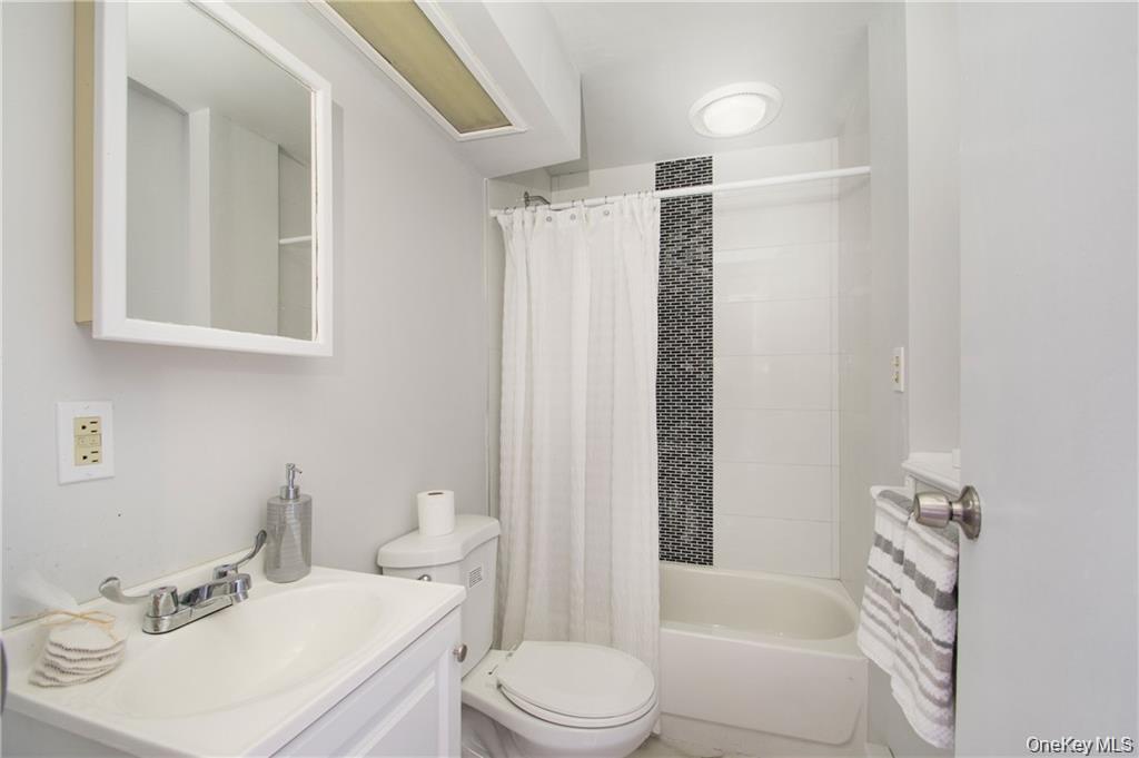 #16 photo, 29 Robert Drive, Warwick , NY 10990