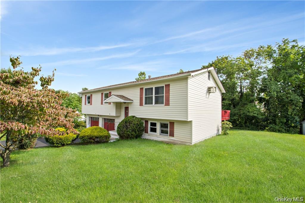 #3 photo, 29 Robert Drive, Warwick , NY 10990