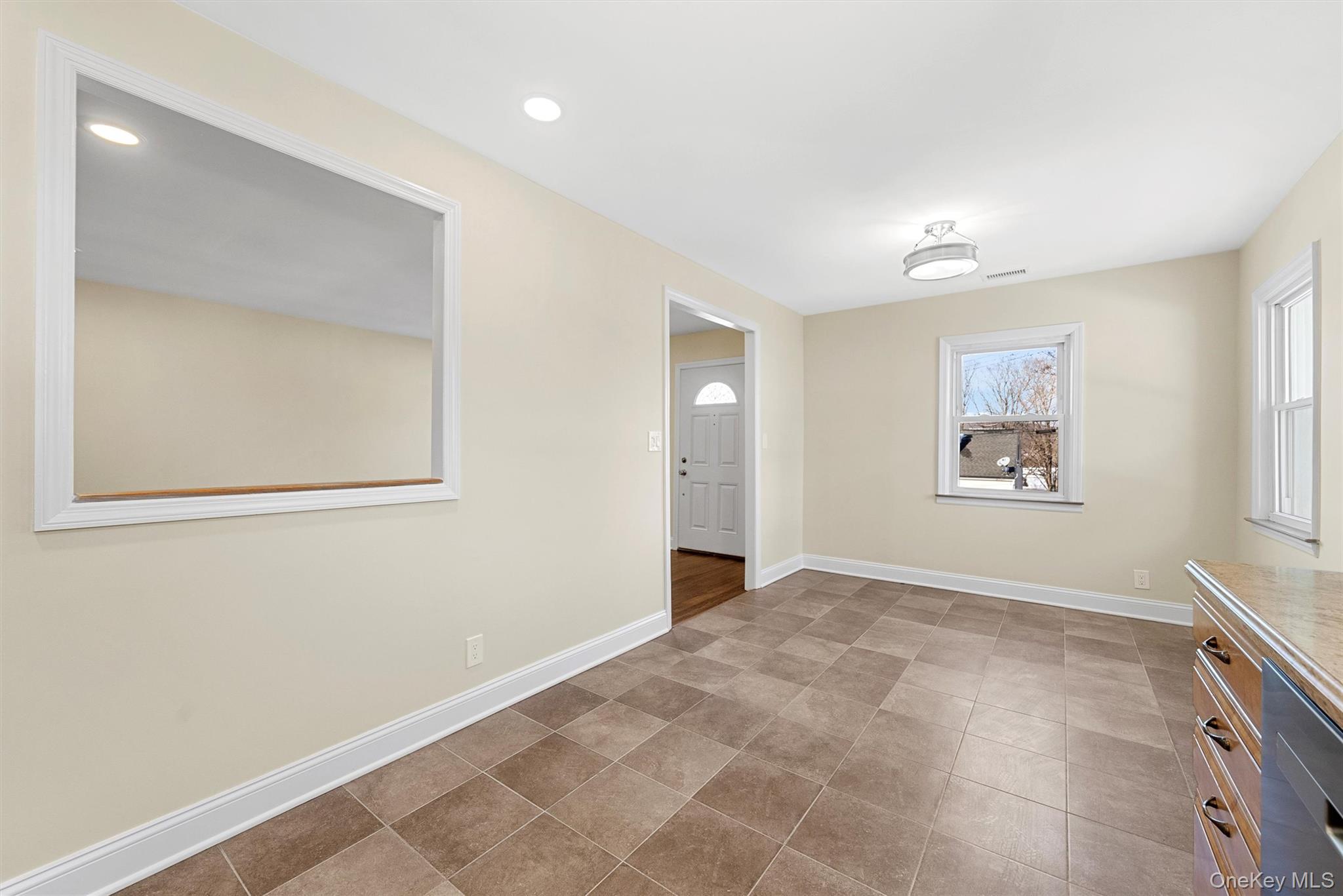 #14 photo, 913 Parkway Place, Shrub Oak , NY 10598