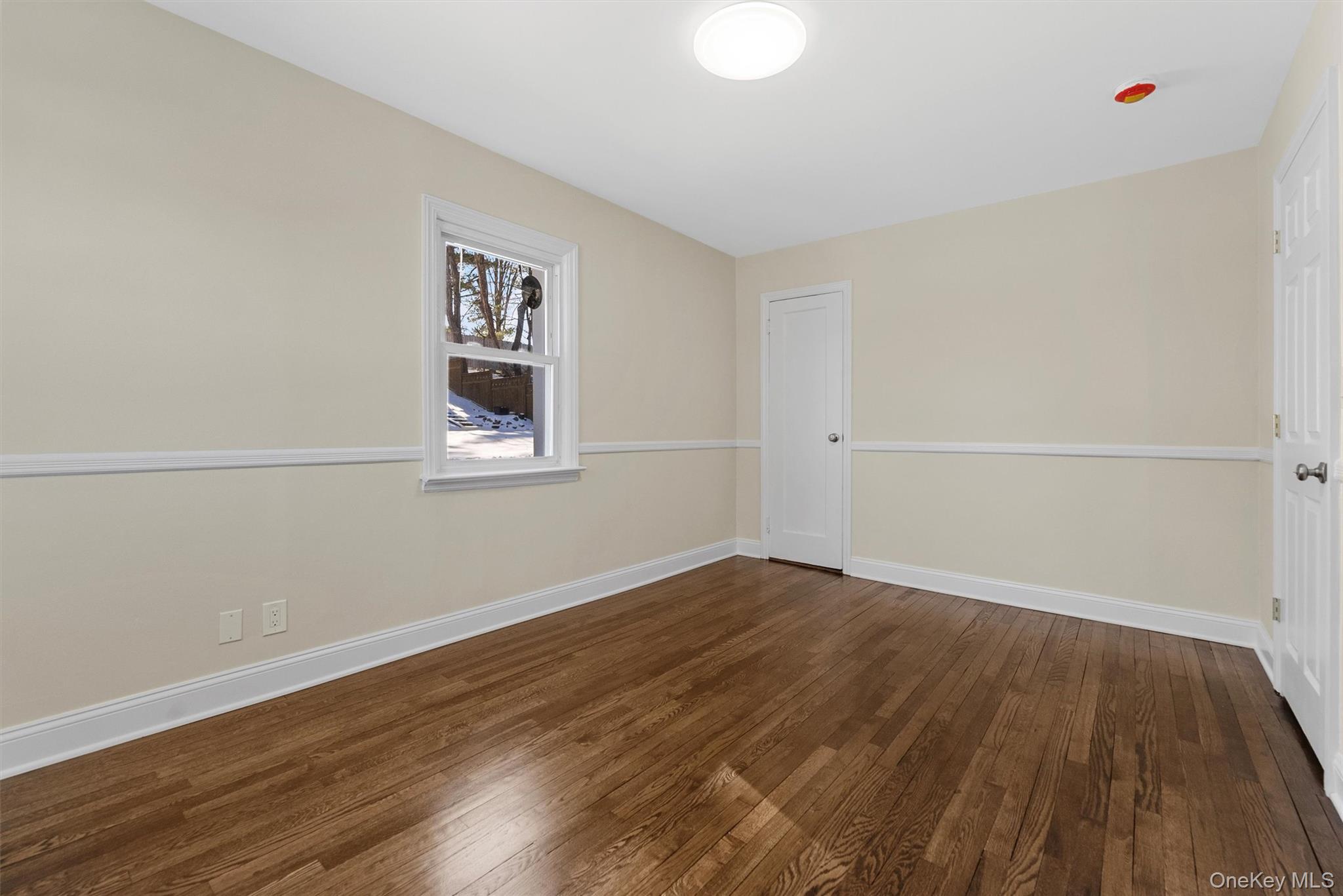 #17 photo, 913 Parkway Place, Shrub Oak , NY 10598