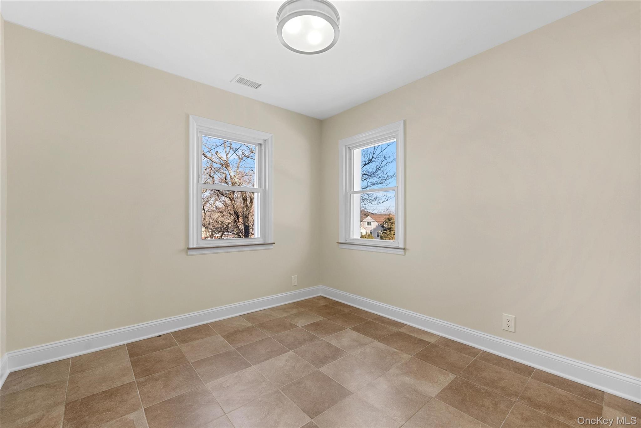 #9 photo, 913 Parkway Place, Shrub Oak , NY 10598