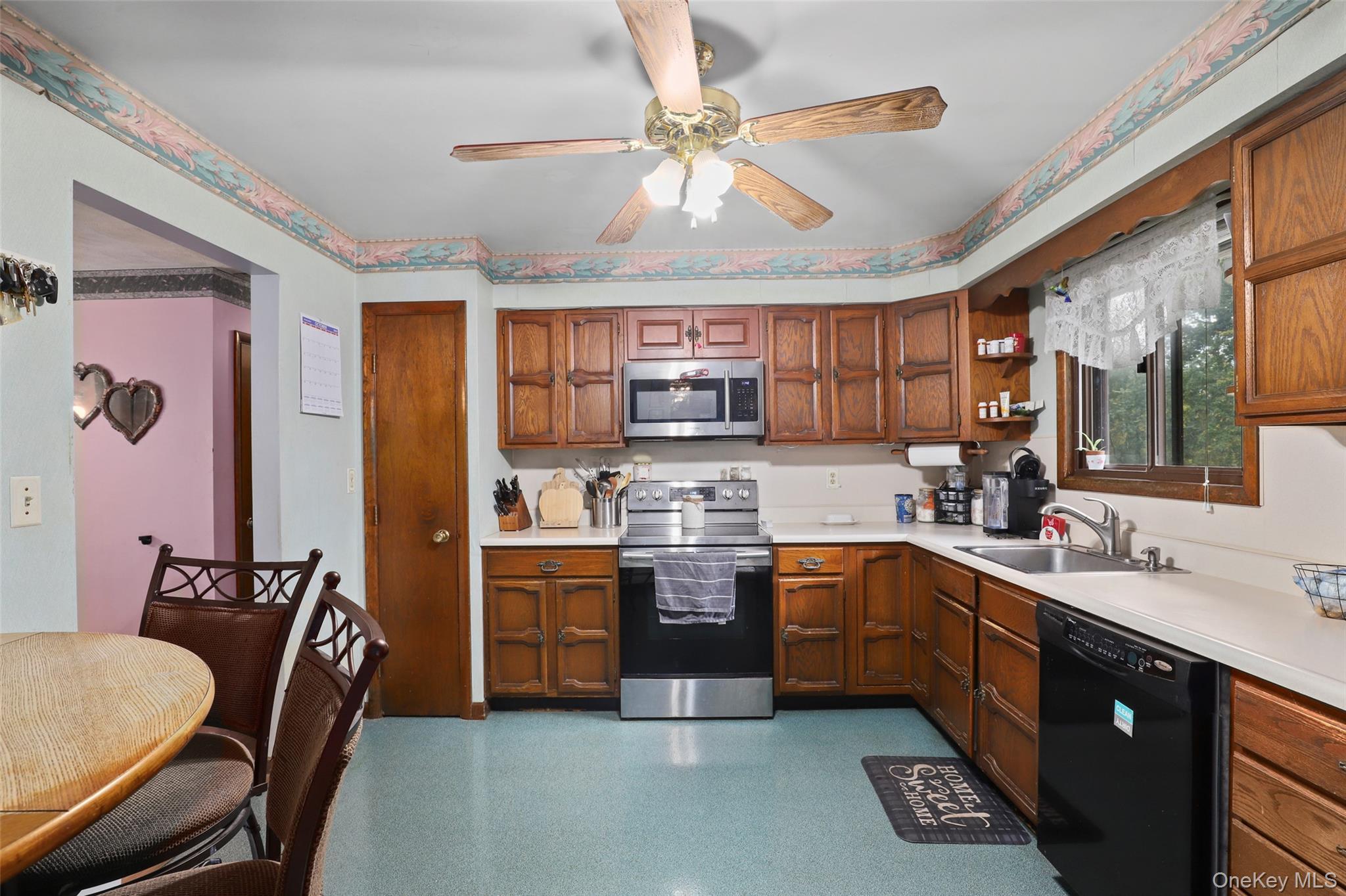 #13 photo, 62 Tamarack Hill Drive, Poughkeepsie , NY 12603