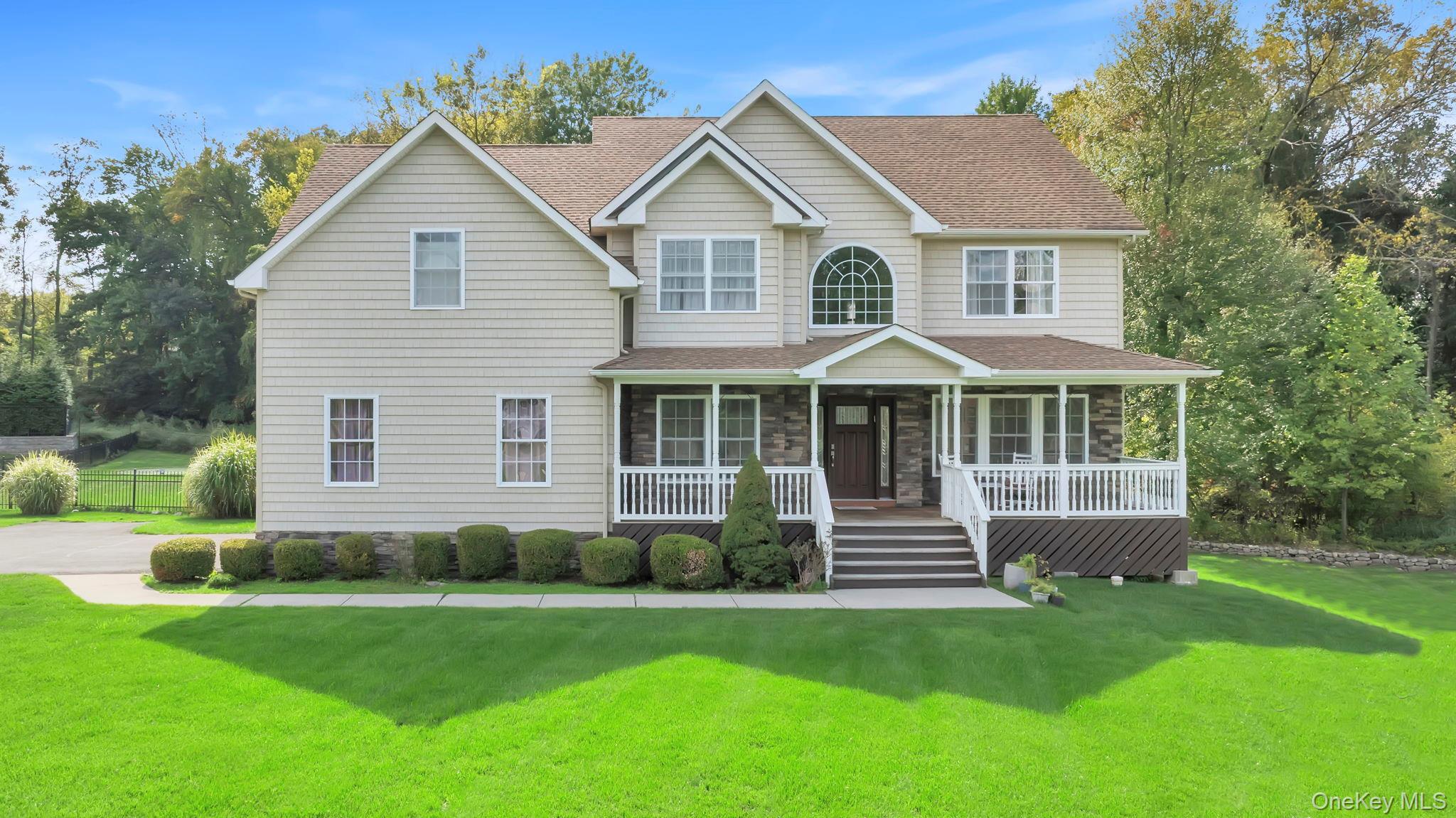 #1 photo, 11 Fant Farm Lane, Suffern , NY 10901