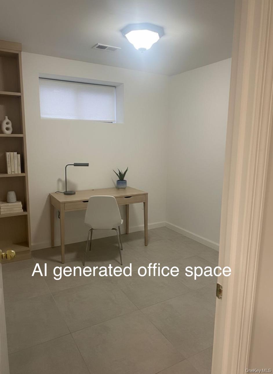 #15 photo, 75-58 113th Street, كوينز Forest Hills , NY 11375