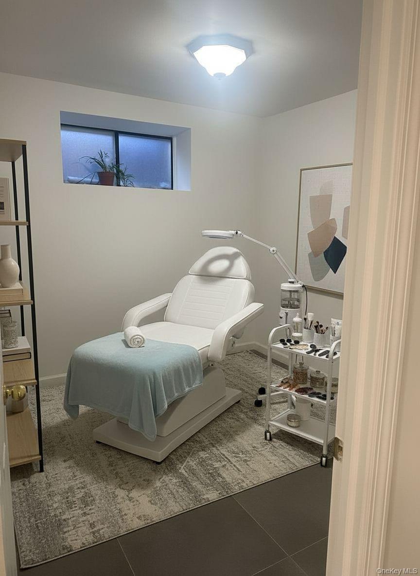 #20 photo, 75-58 113th Street, फॉरेस्ट हिल्स Forest Hills , NY 11375