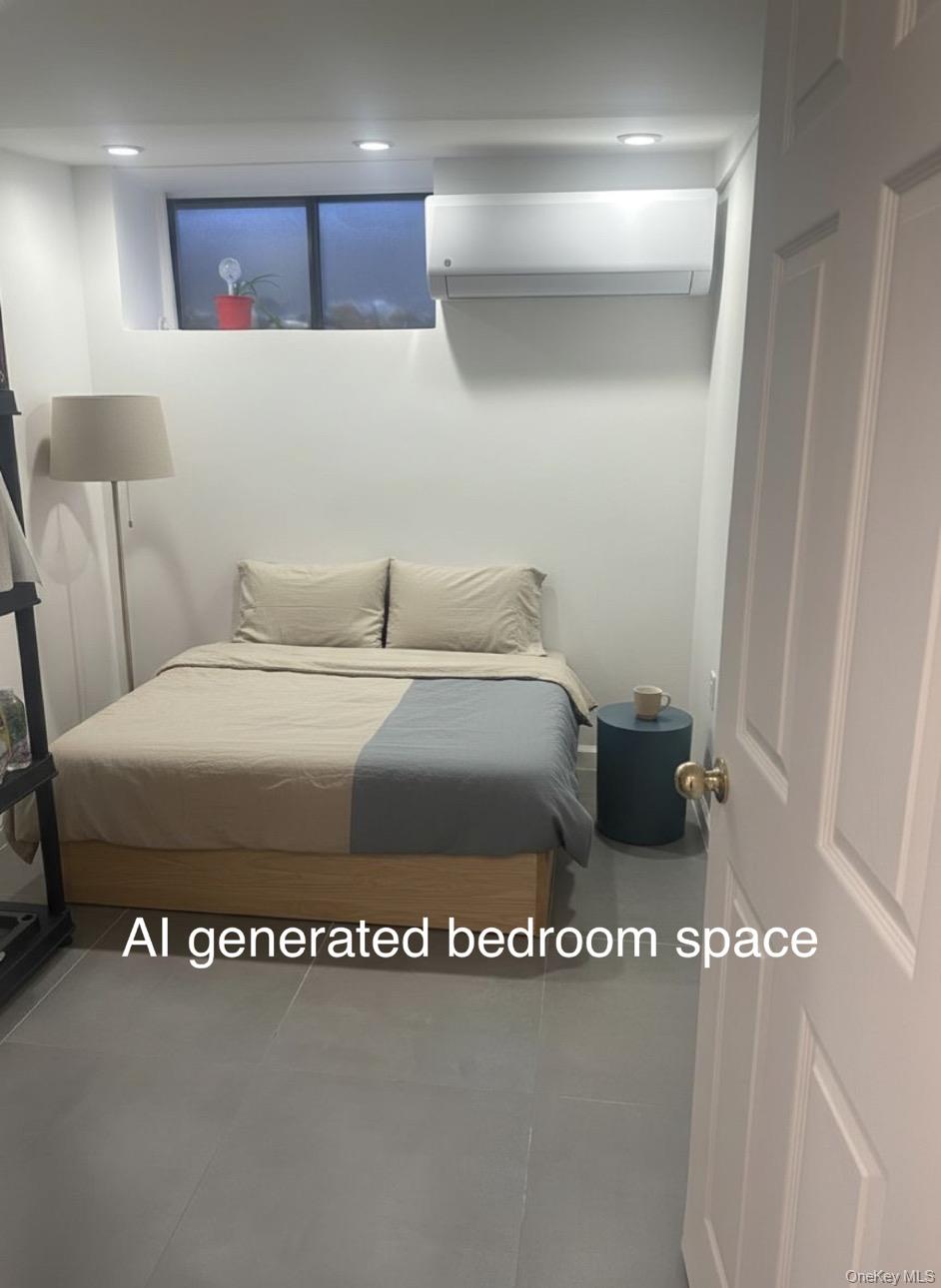 #5 photo, 75-58 113th Street, Forest Hills , NY 11375