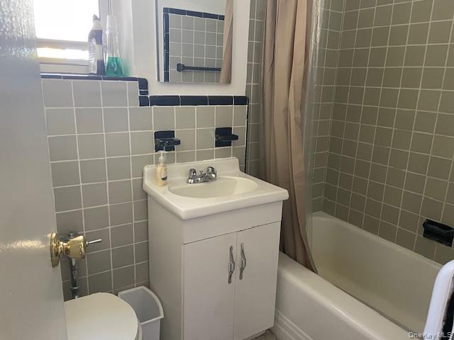 #6 photo, 284 Central Avenue, Lawrence , NY 11559